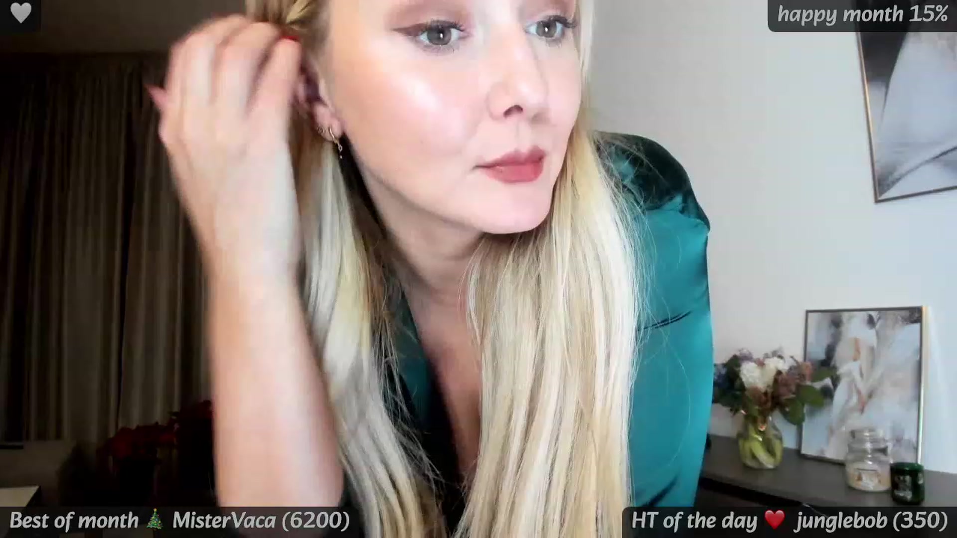 Gallery image thumbnail from Mi_Ha's myfreecams stream on, 12/20/2023, 17:05 image 6 of 20