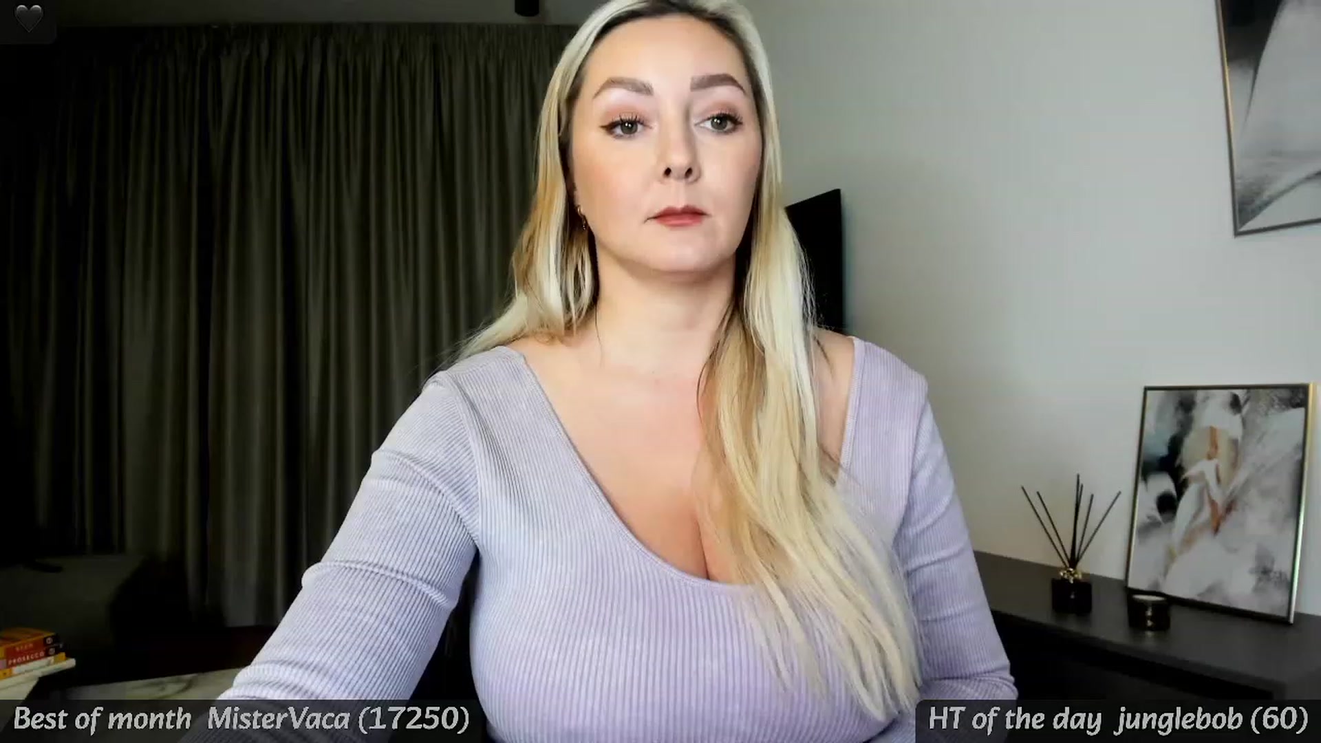 Gallery image thumbnail from Mi_Ha's myfreecams stream on, 01/25/2024, 16:13 image 14 of 20