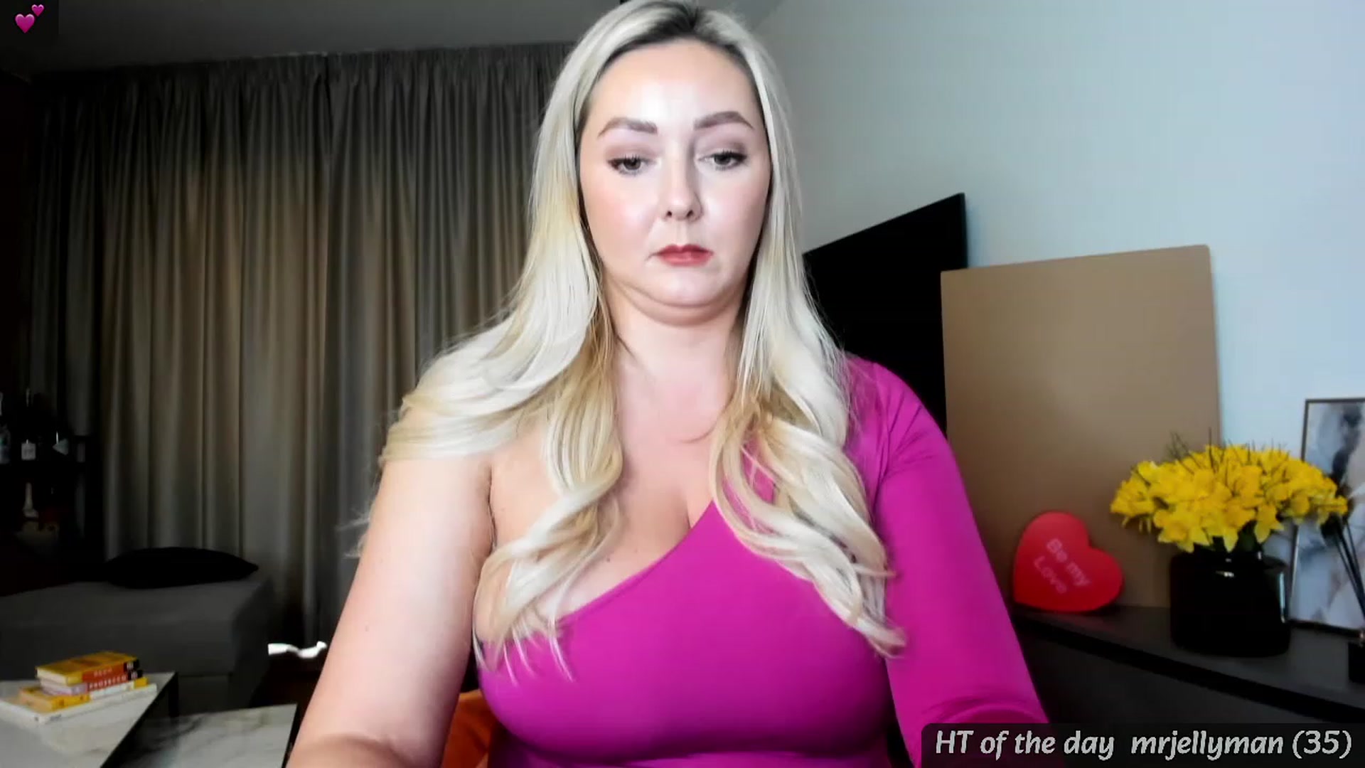 Gallery image thumbnail from Mi_Ha's myfreecams stream on, 02/01/2024, 14:10 image 20 of 20