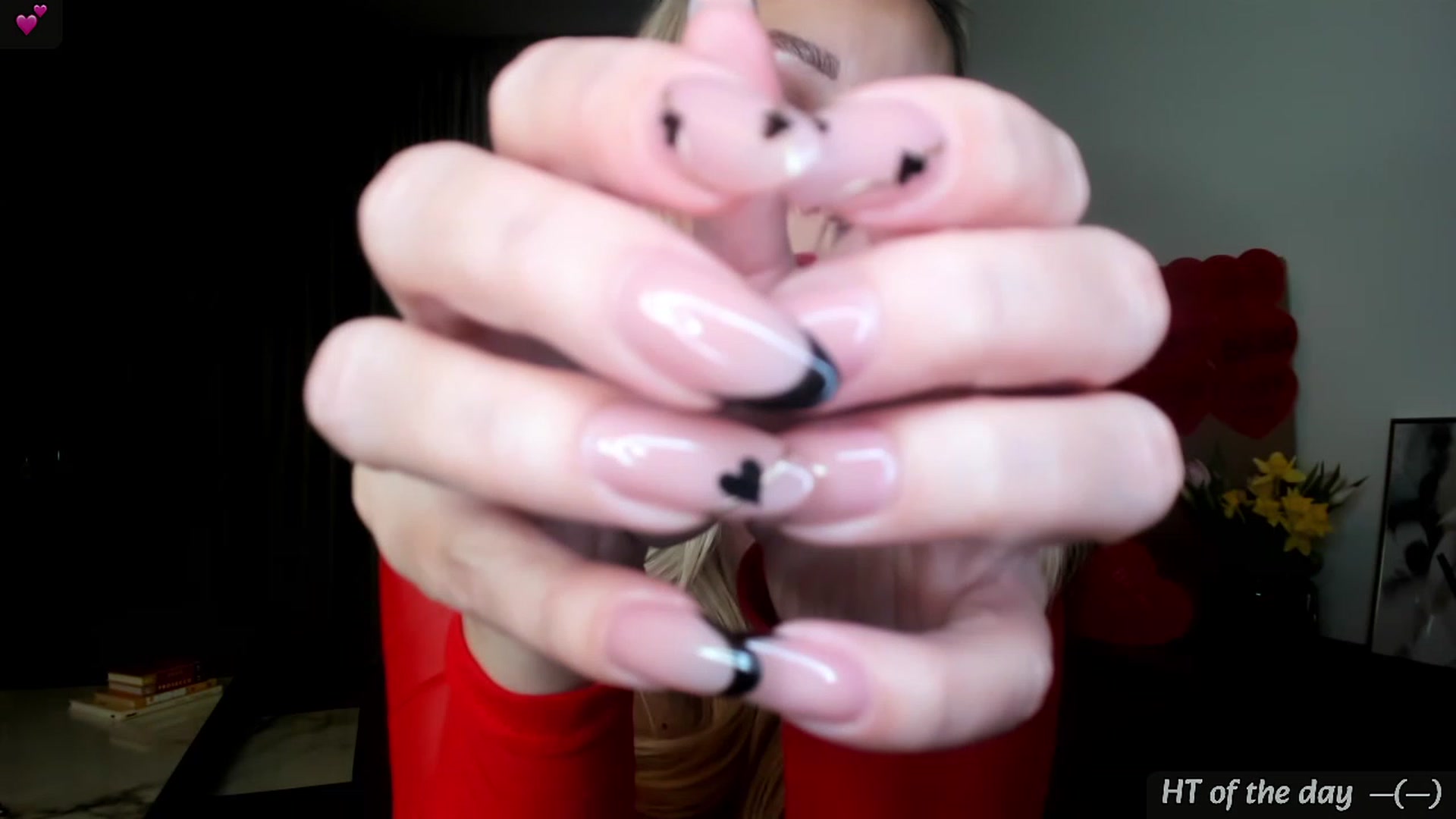 Gallery image thumbnail from Mi_Ha's myfreecams stream on, 02/08/2024, 15:46 image 16 of 20
