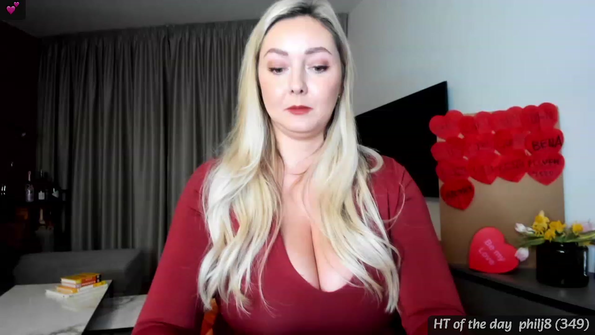 Gallery image thumbnail from Mi_Ha's myfreecams stream on, 02/11/2024, 15:40 image 15 of 20