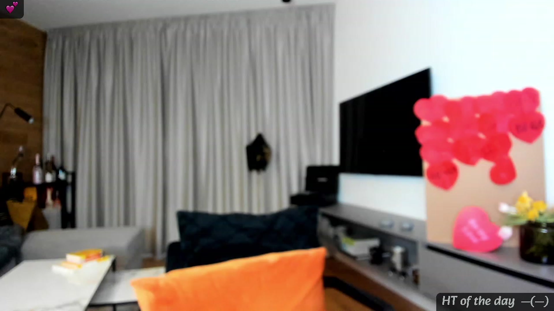 Gallery image thumbnail from Mi_Ha's myfreecams stream on, 02/11/2024, 15:40 image 3 of 20
