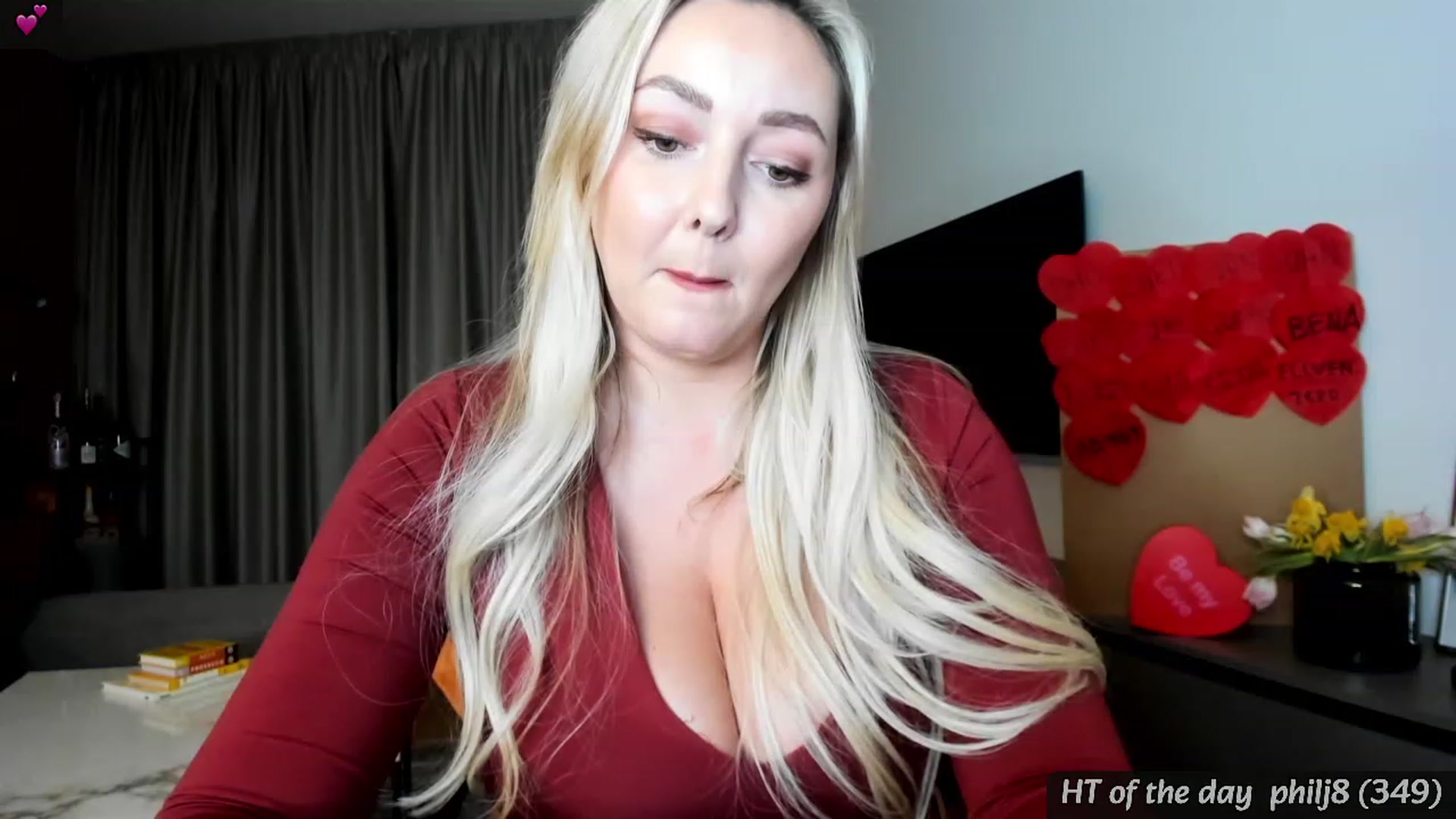 Gallery image thumbnail from Mi_Ha's myfreecams stream on, 02/11/2024, 16:53 image 19 of 20