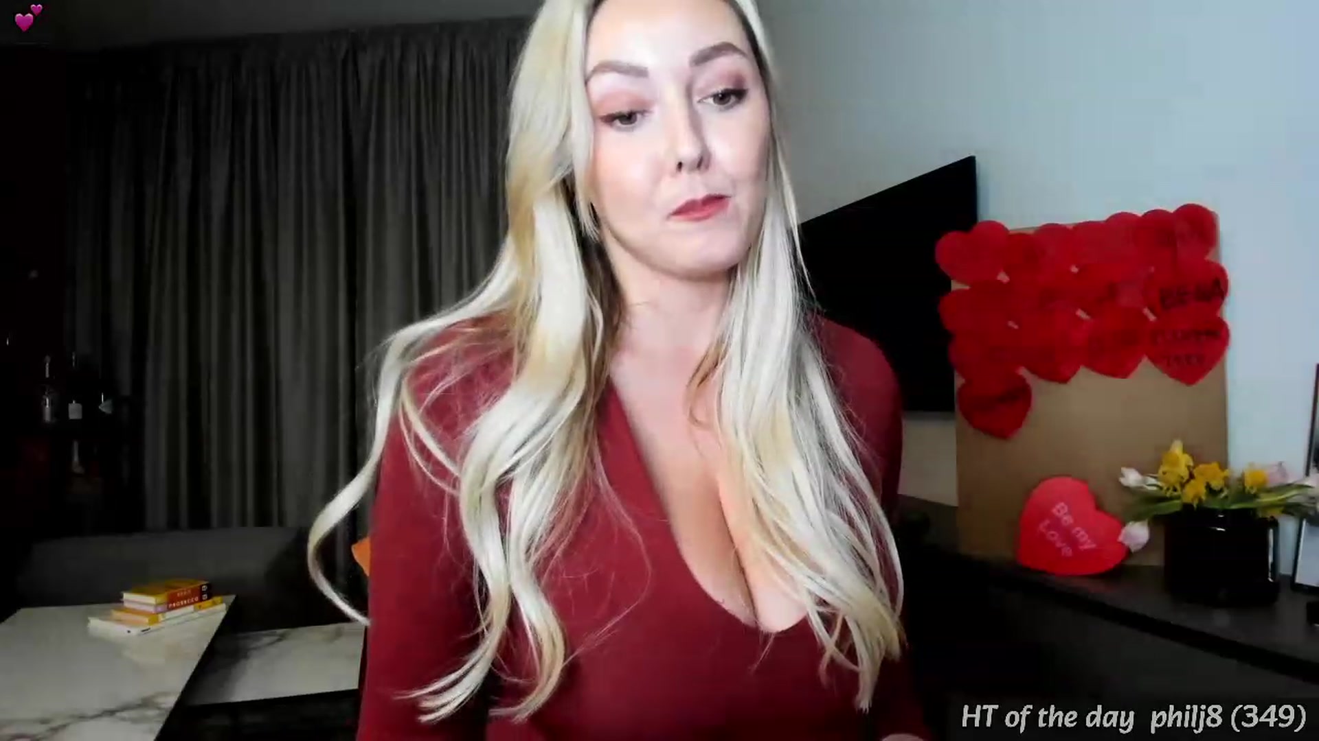Gallery image thumbnail from Mi_Ha's myfreecams stream on, 02/11/2024, 16:53 image 16 of 20