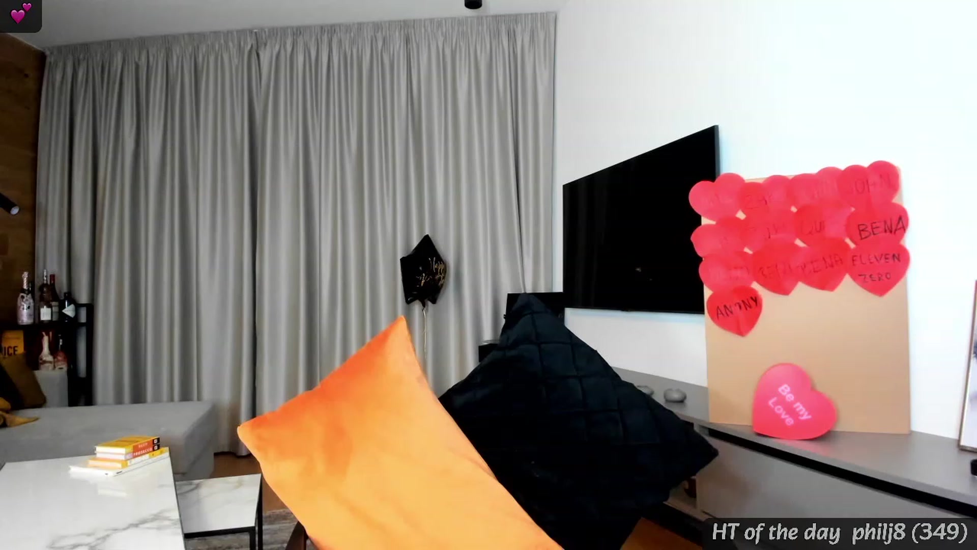 Gallery image thumbnail from Mi_Ha's myfreecams stream on, 02/11/2024, 22:18 image 1 of 20