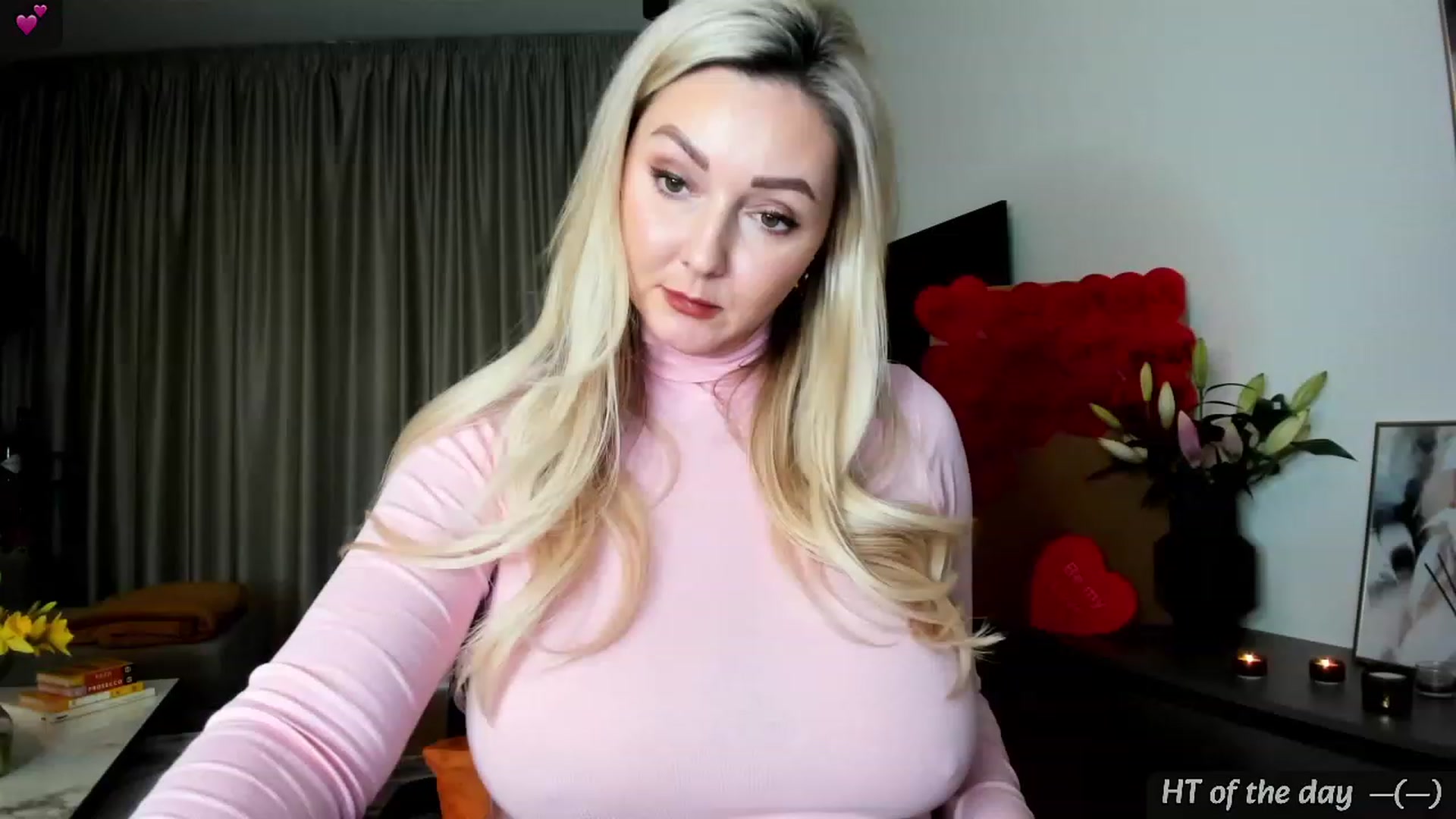 Gallery image thumbnail from Mi_Ha's myfreecams stream on, 02/13/2024, 15:02 image 5 of 20