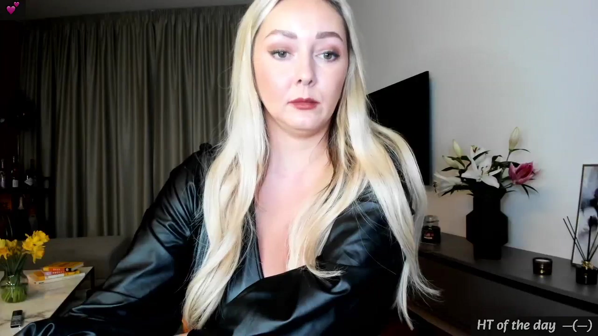 Gallery image thumbnail from Mi_Ha's myfreecams stream on, 02/15/2024, 15:58 image 20 of 20