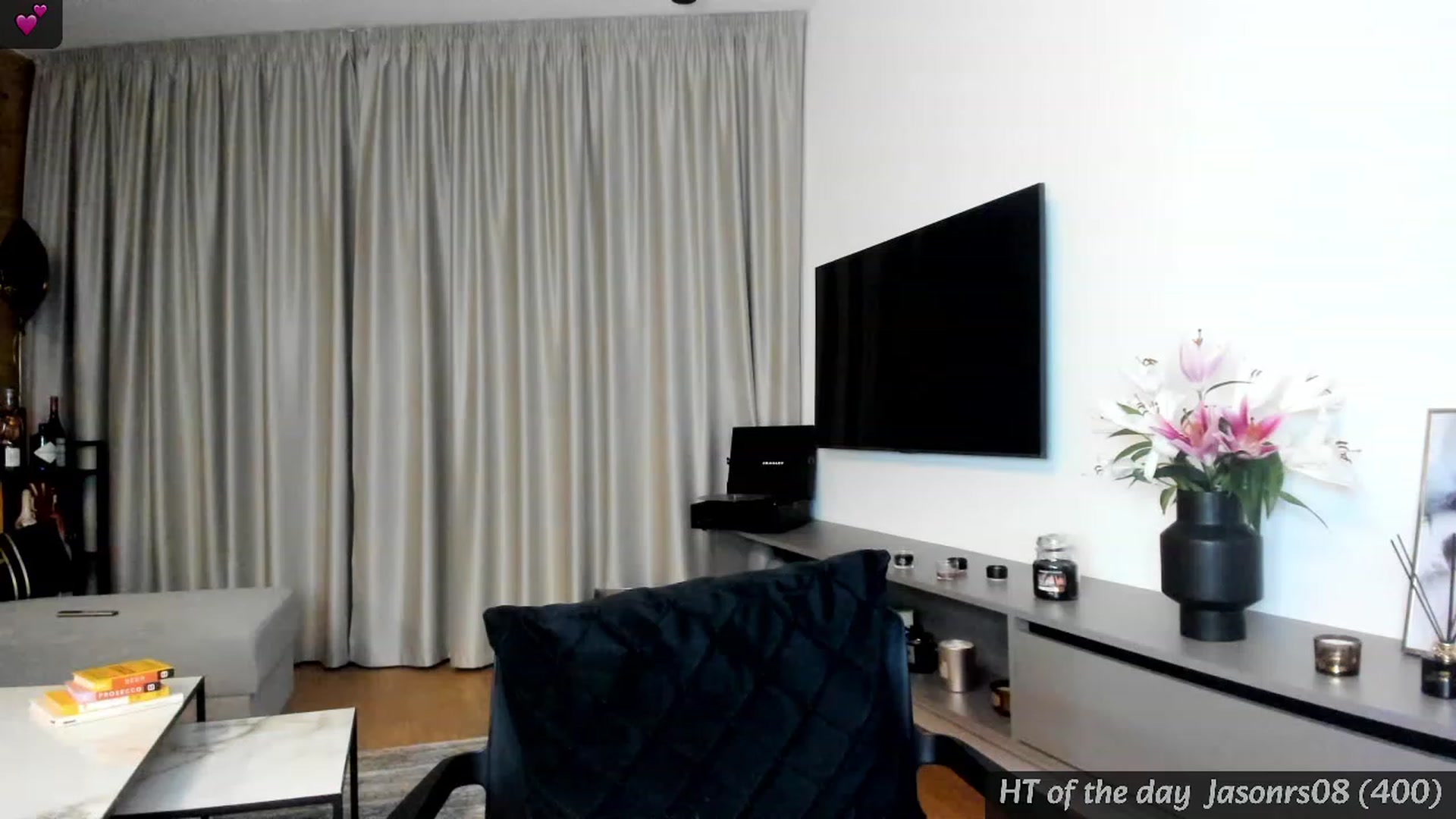 Gallery image thumbnail from Mi_Ha's myfreecams stream on, 02/20/2024, 17:44 image 14 of 20