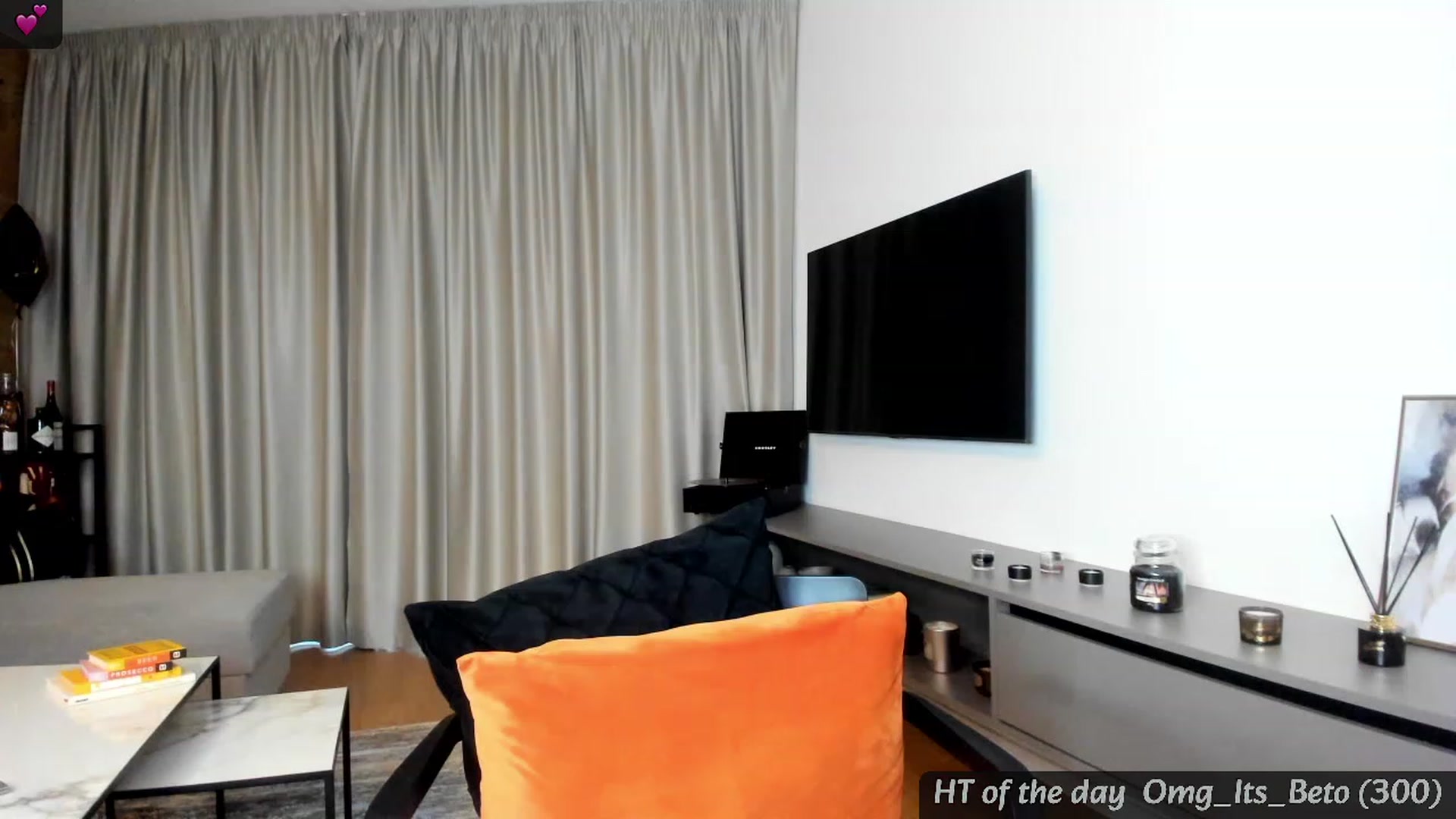 Gallery image thumbnail from Mi_Ha's myfreecams stream on, 02/21/2024, 15:34 image 18 of 20