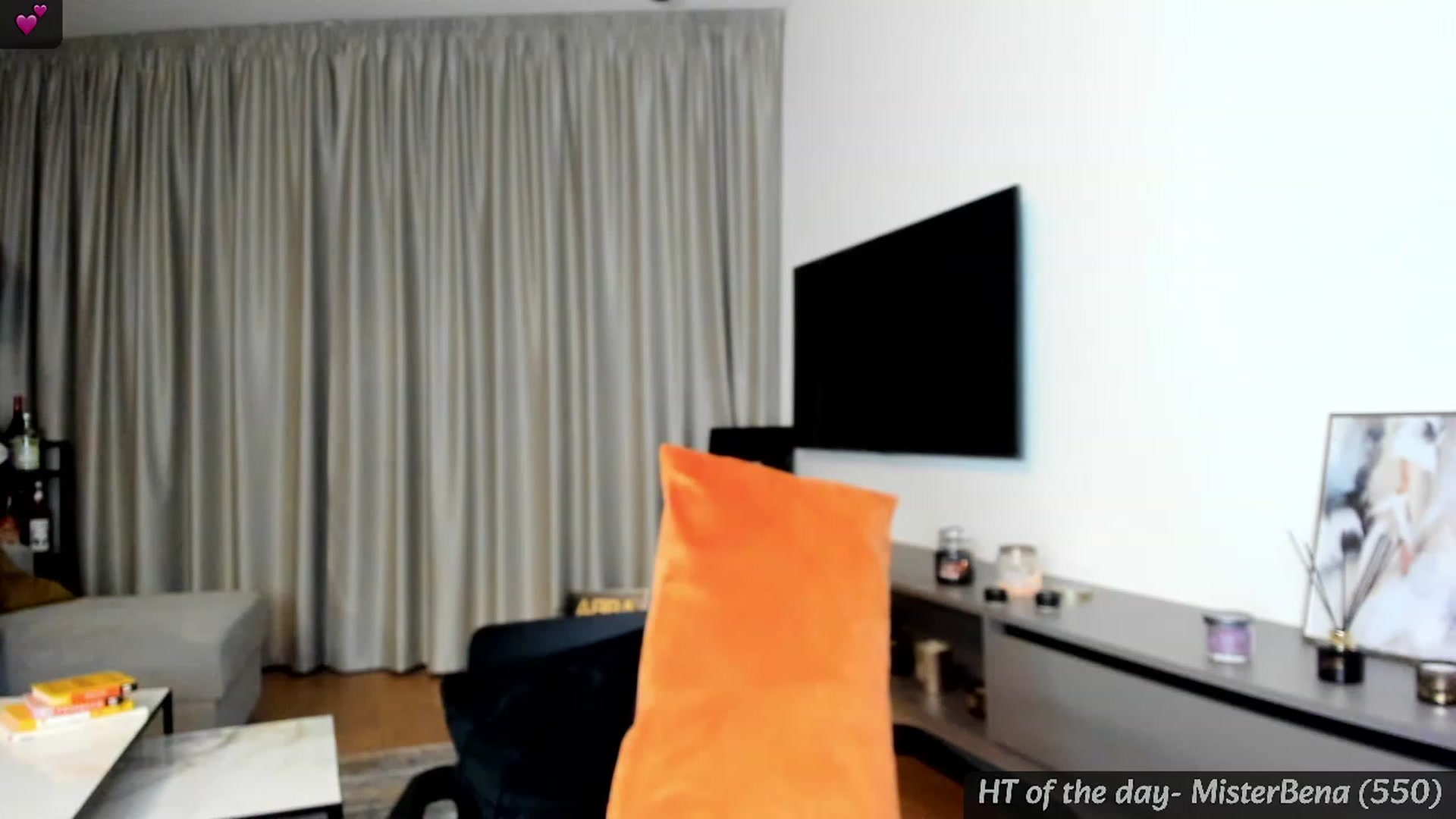 Gallery image thumbnail from Mi_Ha's myfreecams stream on, 03/07/2024, 22:39 image 11 of 20