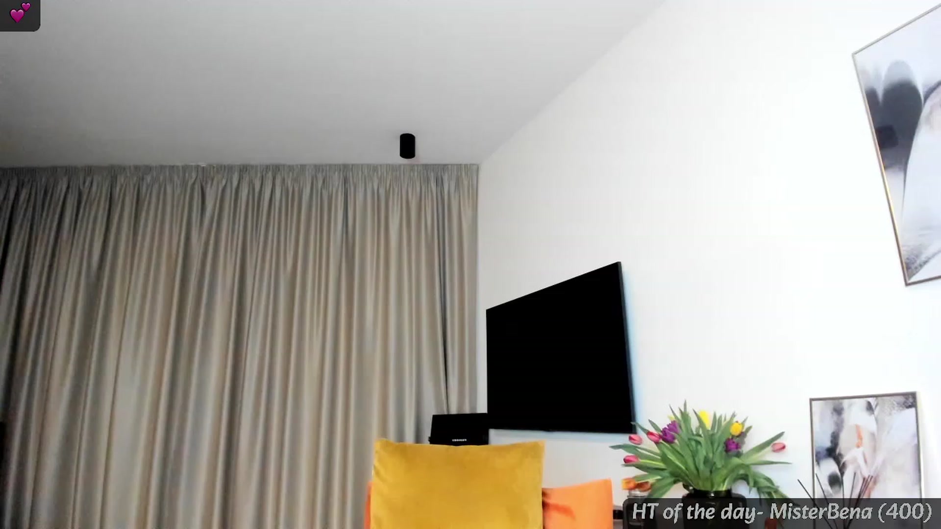 Gallery image thumbnail from Mi_Ha's myfreecams stream on, 03/08/2024, 15:34 image 1 of 20
