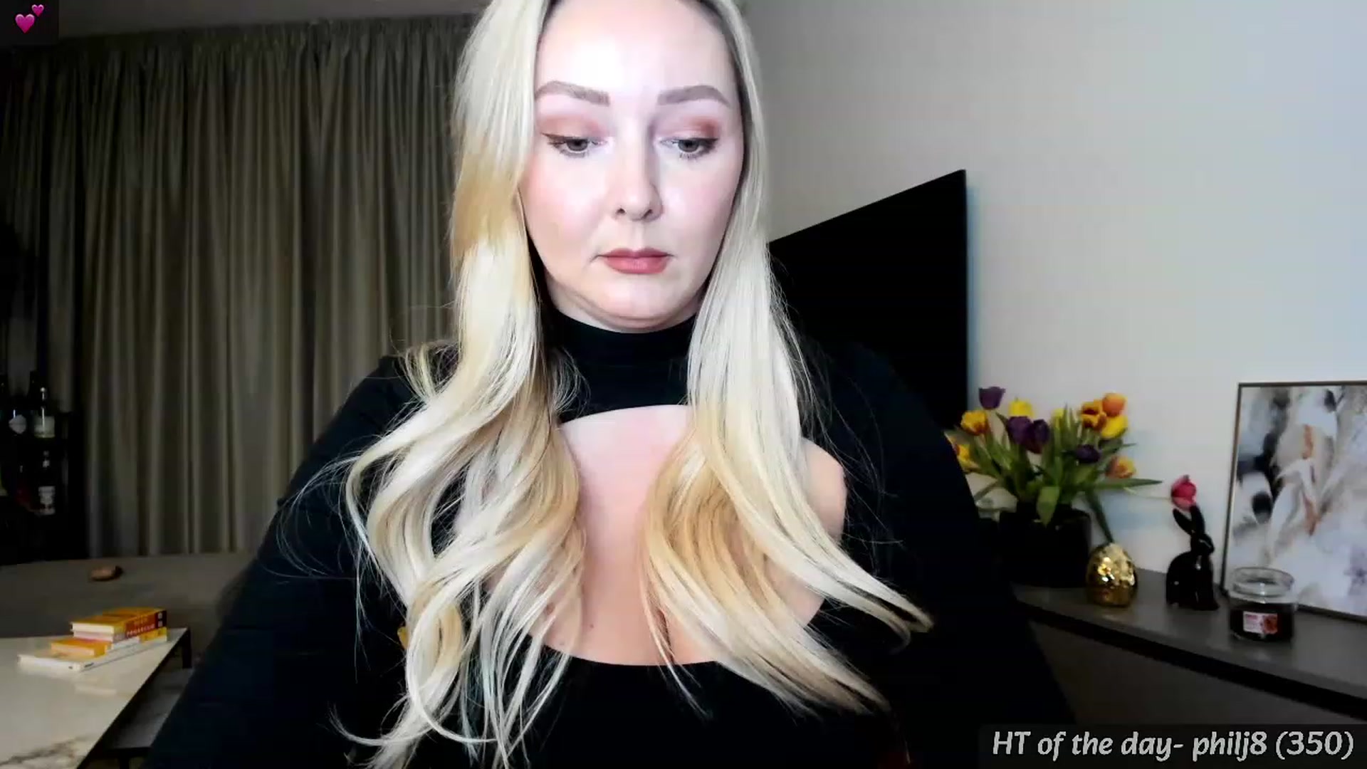 Gallery image thumbnail from Mi_Ha's myfreecams stream on, 03/12/2024, 17:14 image 9 of 20