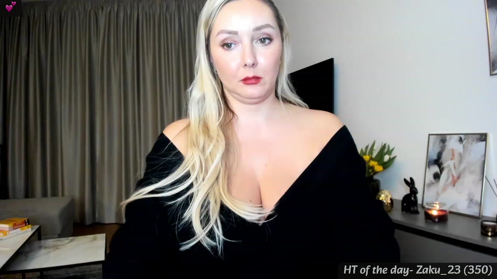 Gallery image thumbnail from Mi_Ha's myfreecams stream on, 03/15/2024, 18:05 image 11 of 20