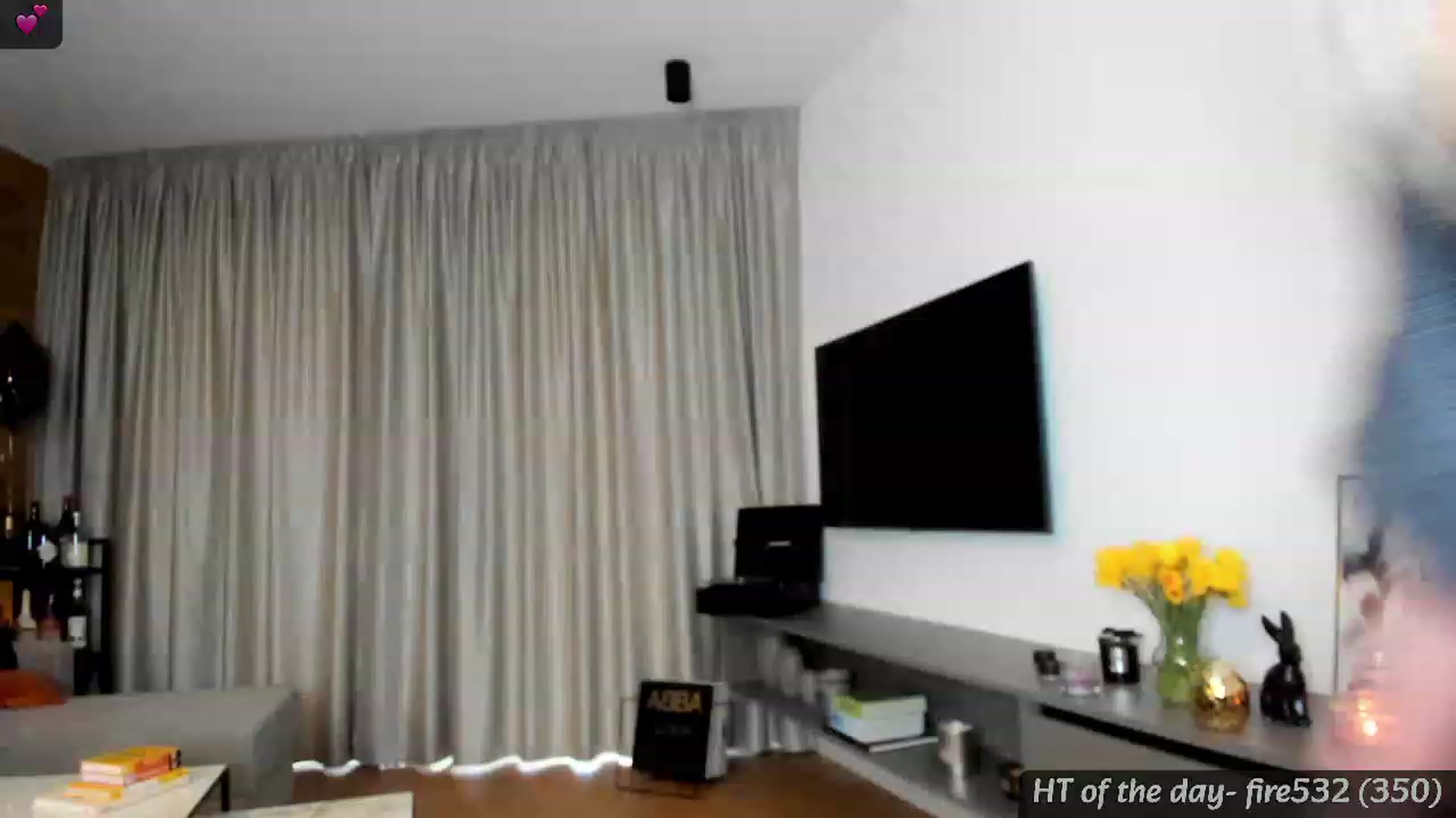Gallery image thumbnail from Mi_Ha's myfreecams stream on, 03/18/2024, 16:26 image 14 of 20