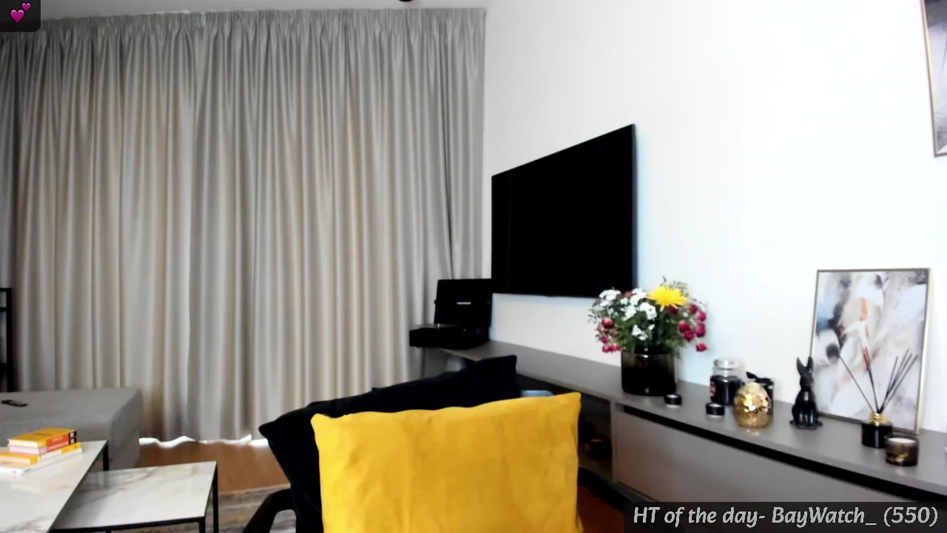 Gallery image thumbnail from Mi_Ha's myfreecams stream on, 03/26/2024, 14:59 image 18 of 20