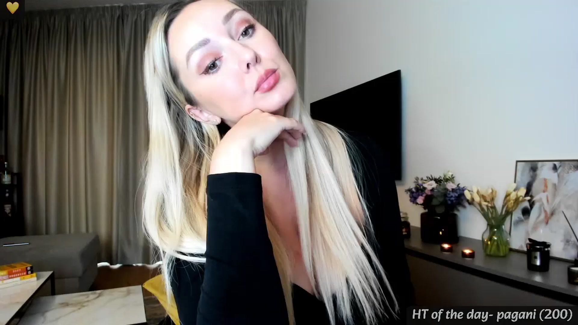 Gallery image thumbnail from Mi_Ha's myfreecams stream on, 04/03/2024, 15:38 image 1 of 20