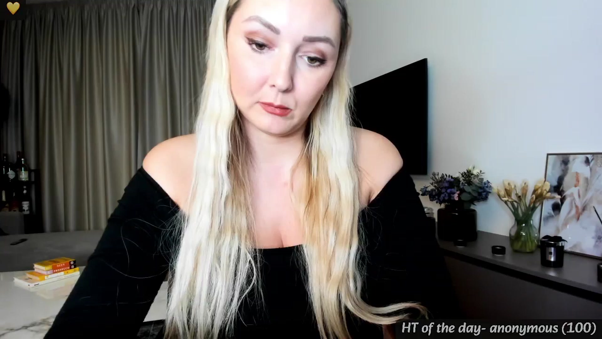 Gallery image thumbnail from Mi_Ha's myfreecams stream on, 04/04/2024, 15:20 image 10 of 20