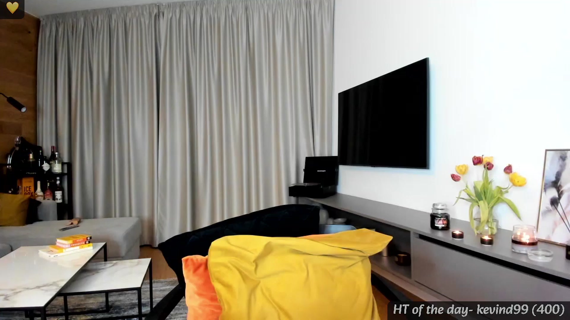 Gallery image thumbnail from Mi_Ha's myfreecams stream on, 04/11/2024, 21:04 image 10 of 20