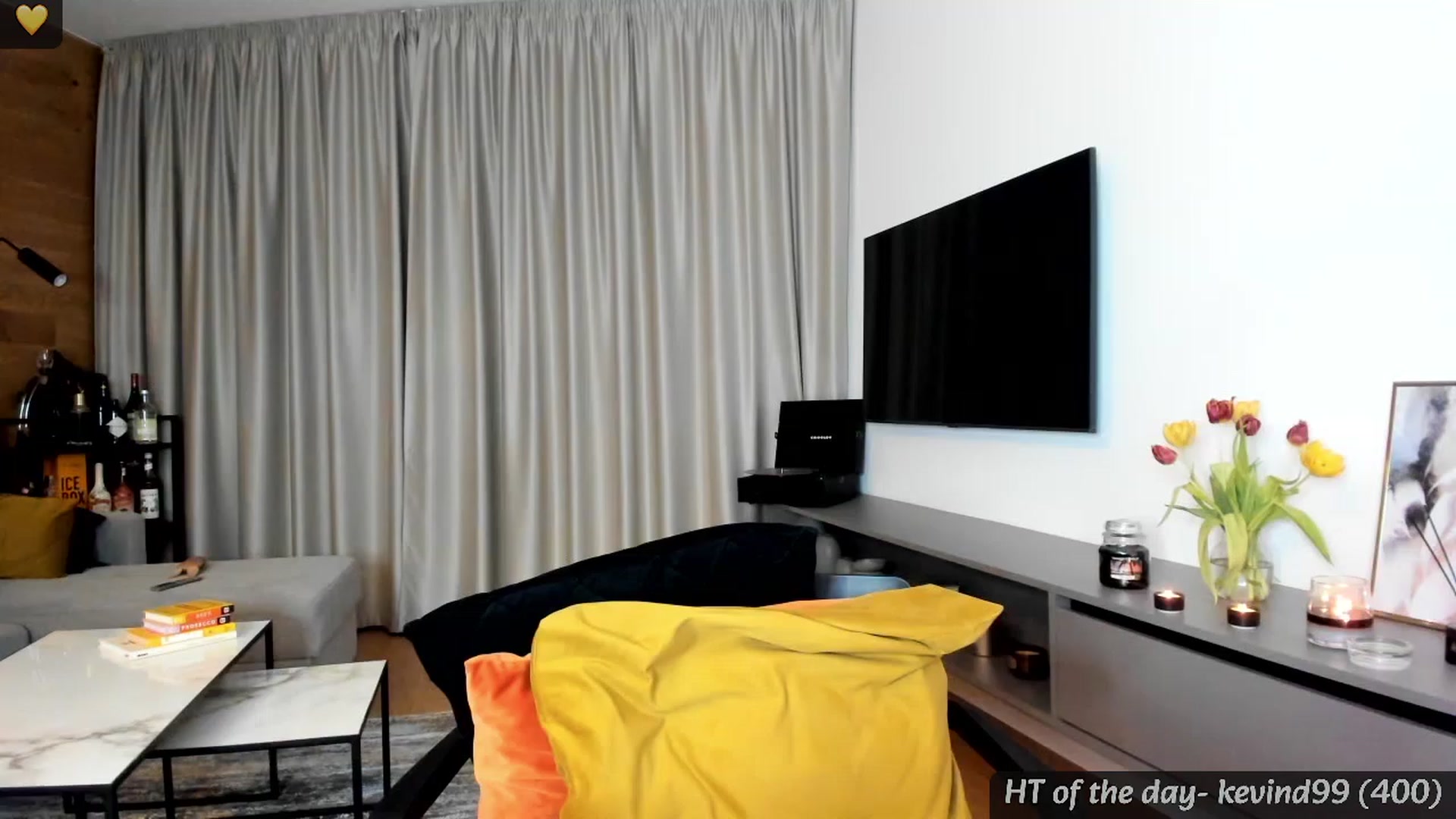 Gallery image thumbnail from Mi_Ha's myfreecams stream on, 04/11/2024, 21:04 image 11 of 20