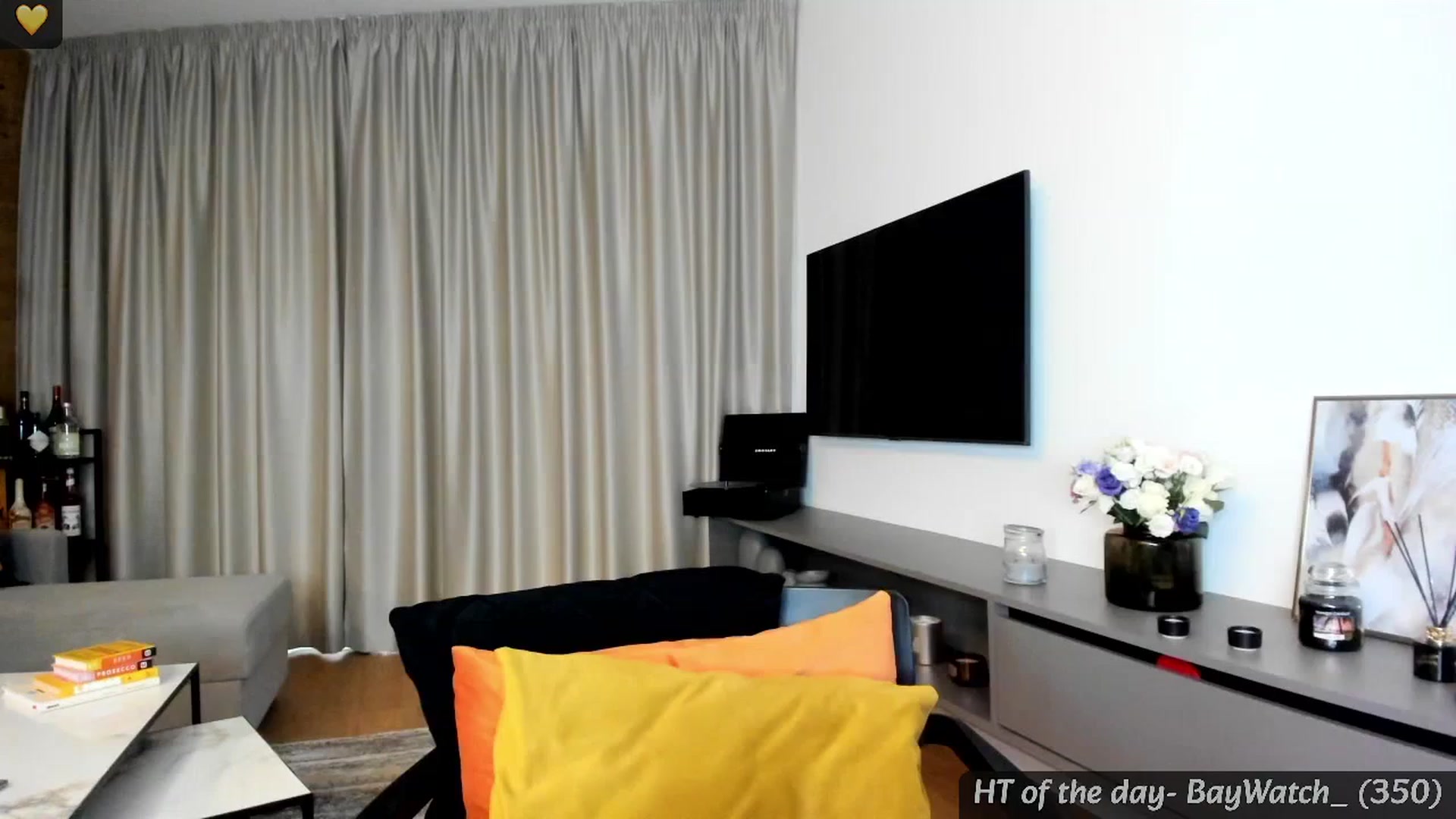 Gallery image thumbnail from Mi_Ha's myfreecams stream on, 04/19/2024, 15:37 image 20 of 20