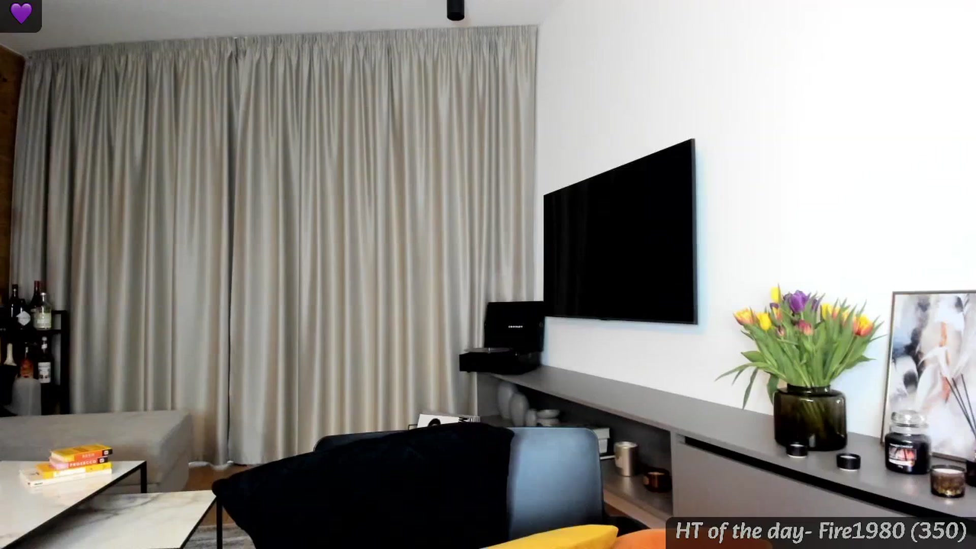 Gallery image thumbnail from Mi_Ha's myfreecams stream on, 05/03/2024, 16:21 image 13 of 20