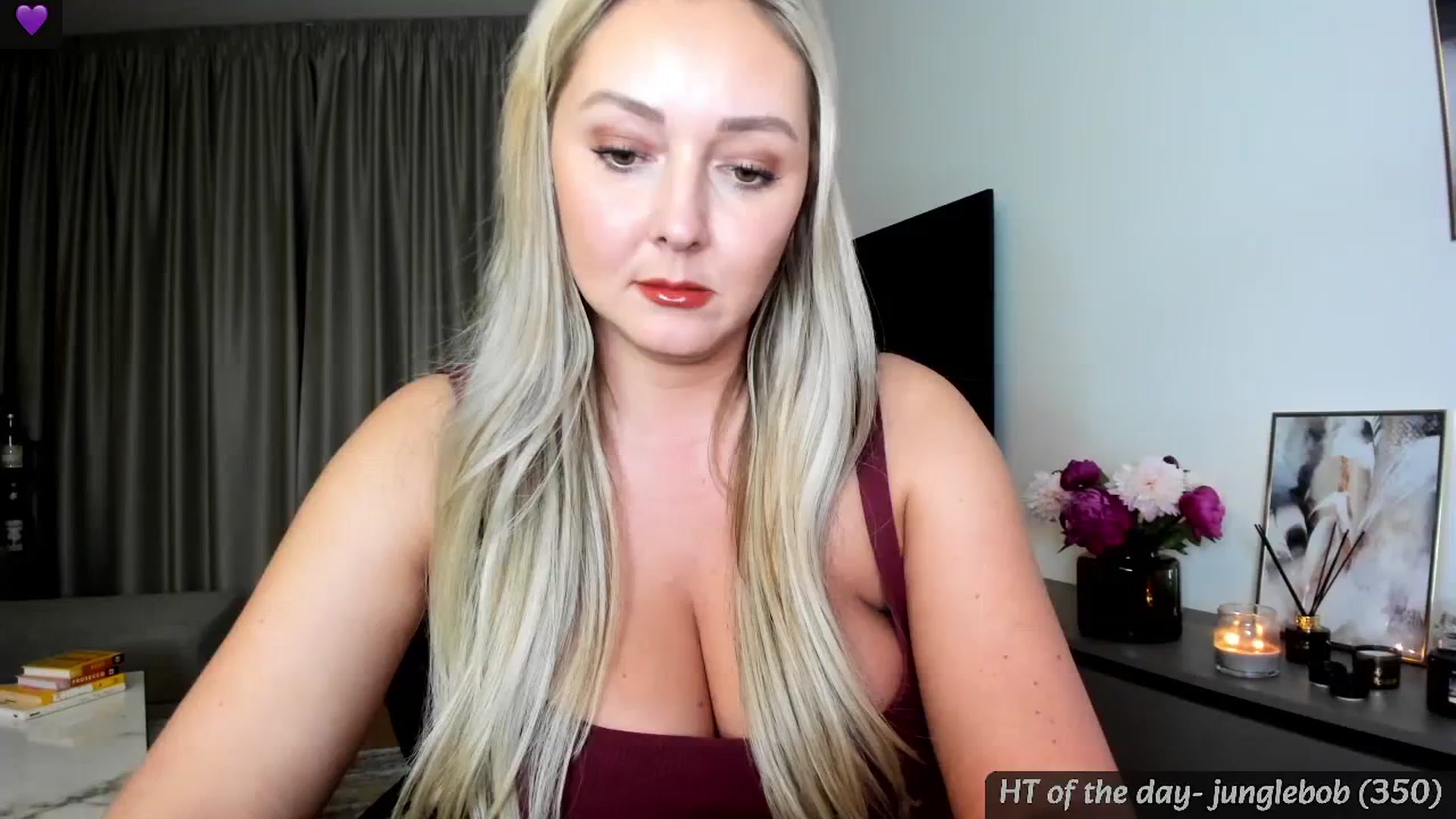 Gallery image thumbnail from Mi_Ha's myfreecams stream on, 05/13/2024, 20:54 image 3 of 20