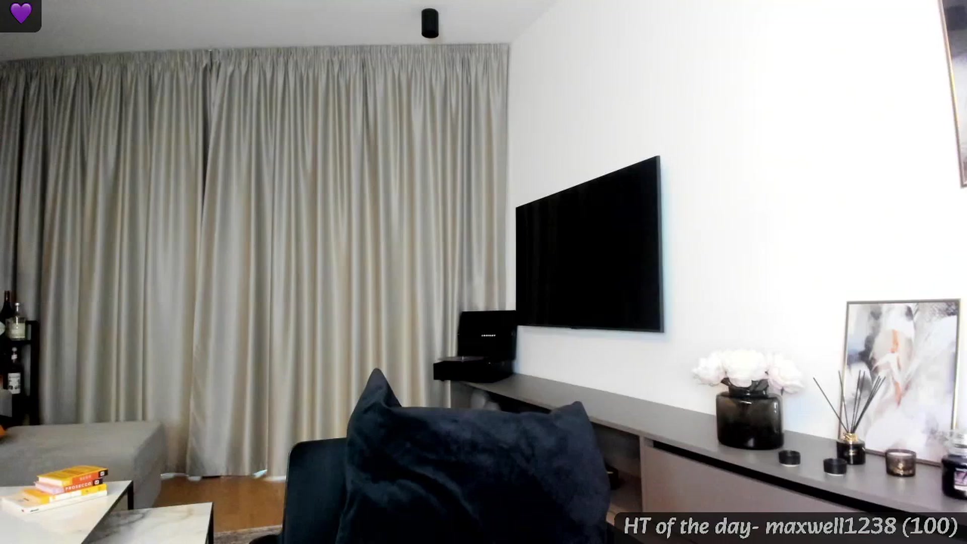 Gallery image thumbnail from Mi_Ha's myfreecams stream on, 06/02/2024, 15:38 image 2 of 20