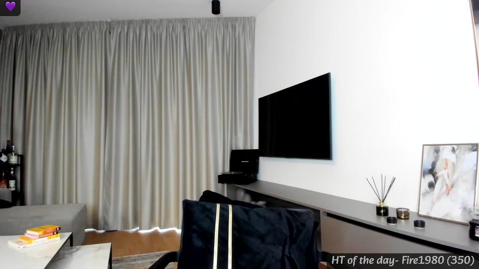 Gallery image thumbnail from Mi_Ha's myfreecams stream on, 06/03/2024, 16:56 image 17 of 20