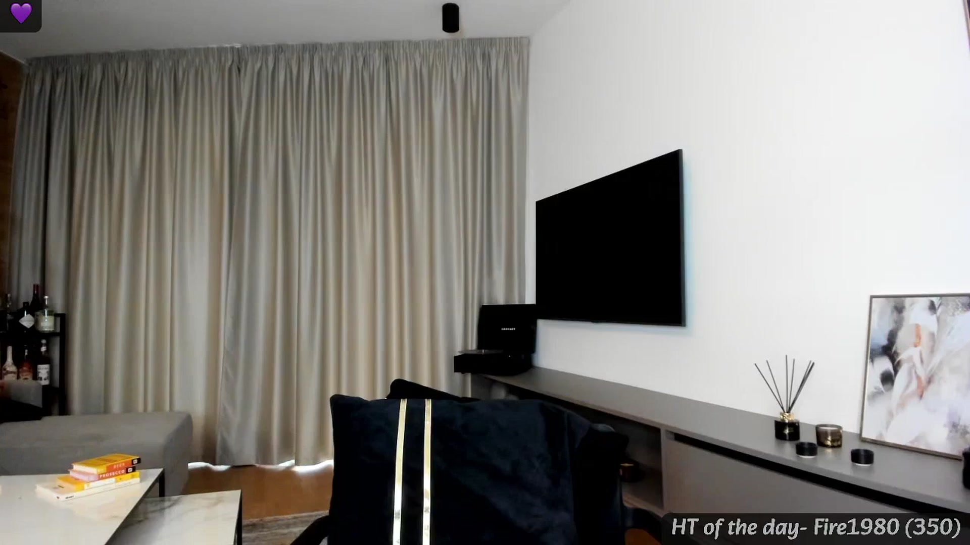 Gallery image thumbnail from Mi_Ha's myfreecams stream on, 06/03/2024, 16:56 image 13 of 20