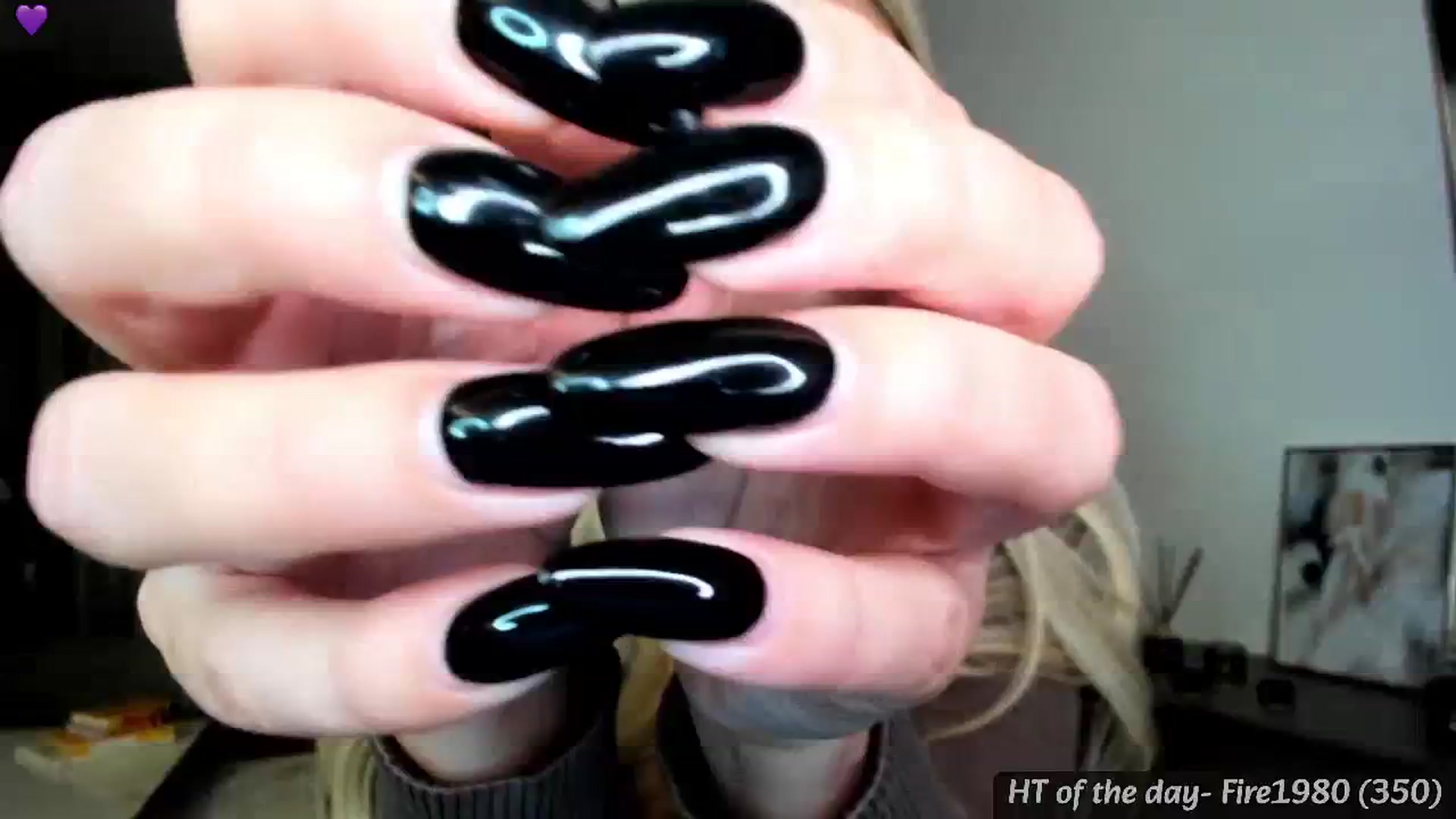 Gallery image thumbnail from Mi_Ha's myfreecams stream on, 06/03/2024, 16:56 image 16 of 20