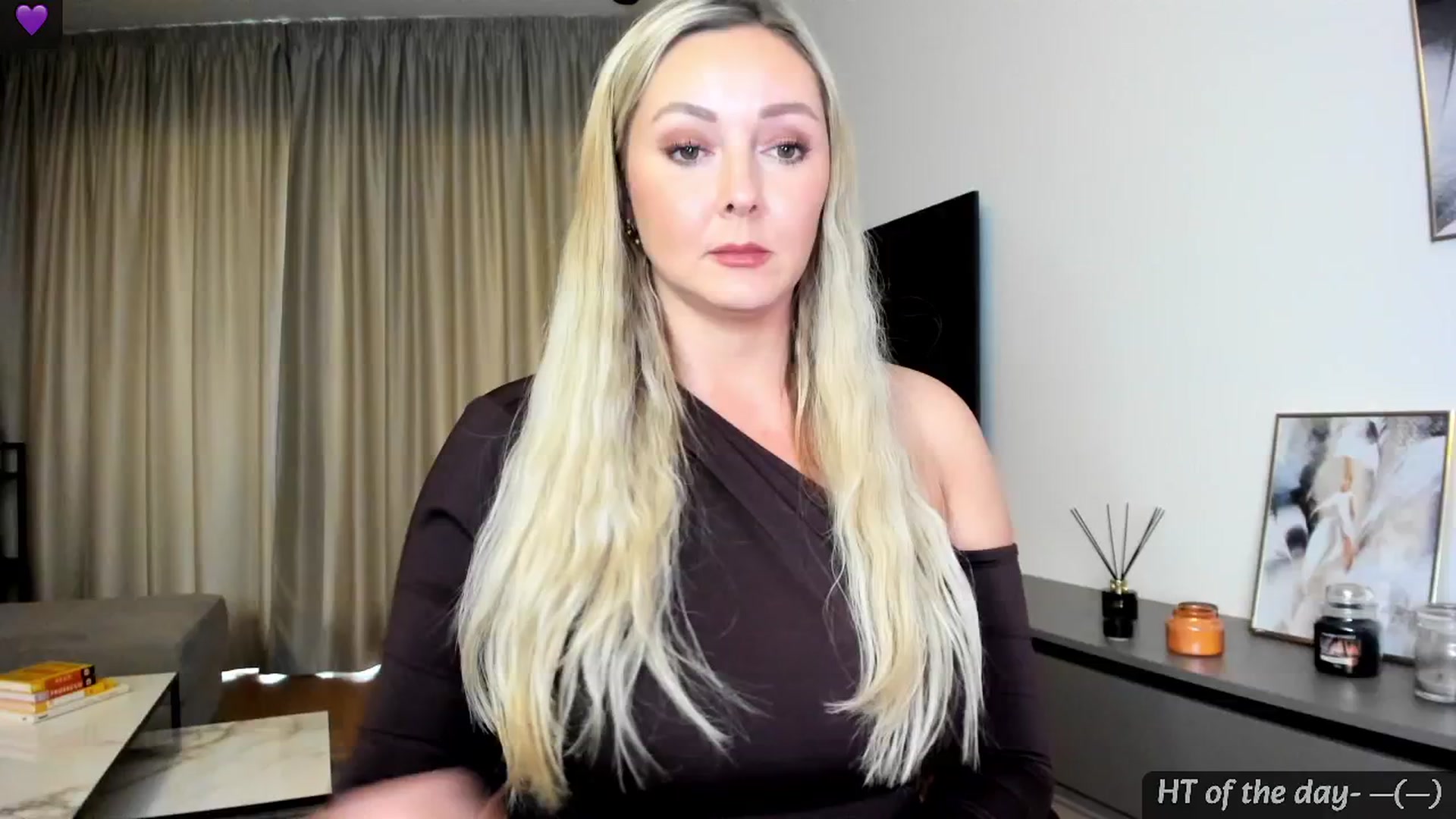 Gallery image thumbnail from Mi_Ha's myfreecams stream on, 06/06/2024, 16:23 image 10 of 20