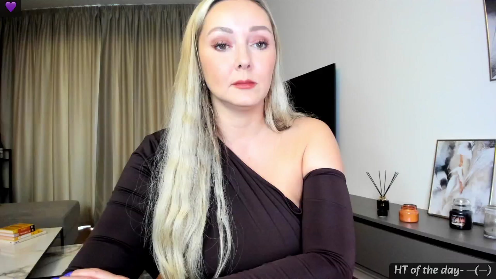 Gallery image thumbnail from Mi_Ha's myfreecams stream on, 06/06/2024, 16:23 image 1 of 20