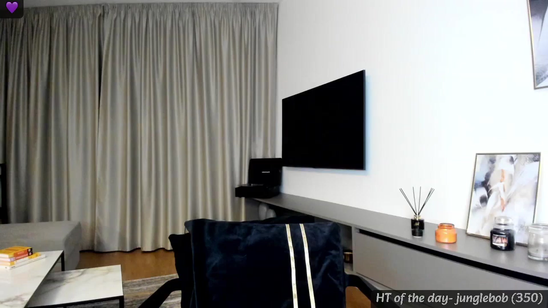 Gallery image thumbnail from Mi_Ha's myfreecams stream on, 06/06/2024, 22:00 image 8 of 20