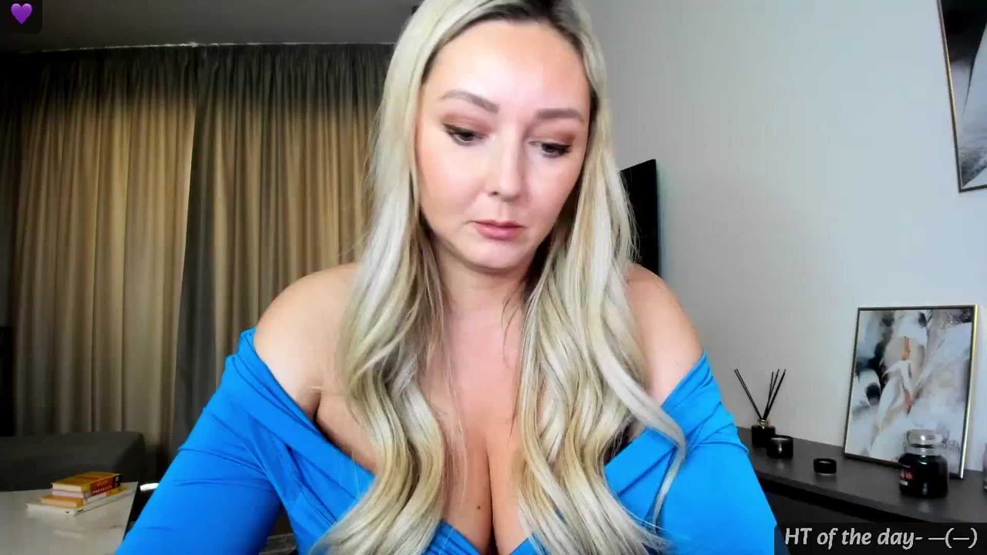 Gallery image thumbnail from Mi_Ha's myfreecams stream on, 06/08/2024, 13:47 image 7 of 20
