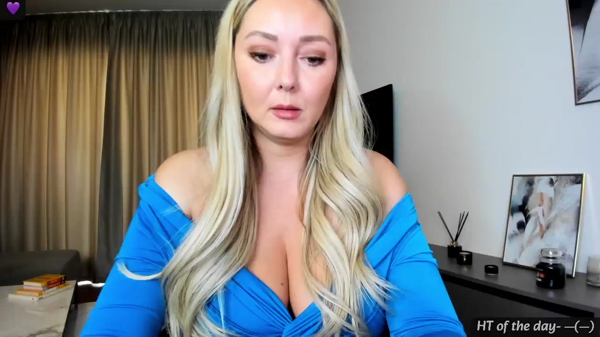 Gallery image thumbnail from Mi_Ha's myfreecams stream on, 06/08/2024, 14:05 image 3 of 20