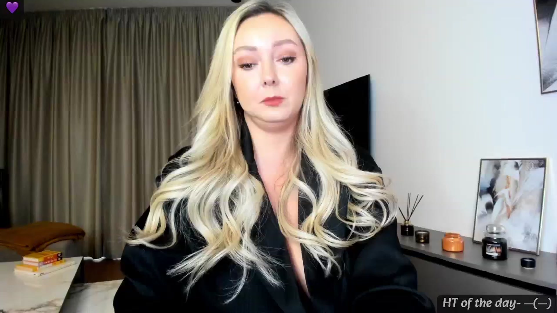 Gallery image thumbnail from Mi_Ha's myfreecams stream on, 06/14/2024, 15:00 image 6 of 20
