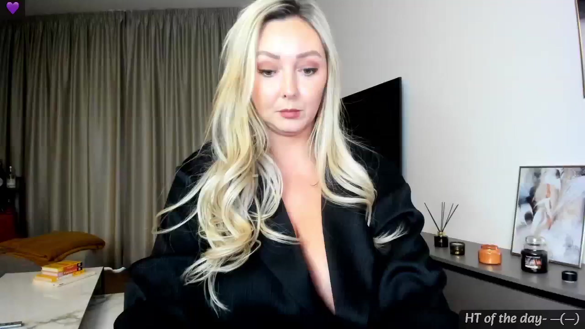 Gallery image thumbnail from Mi_Ha's myfreecams stream on, 06/14/2024, 15:00 image 15 of 20
