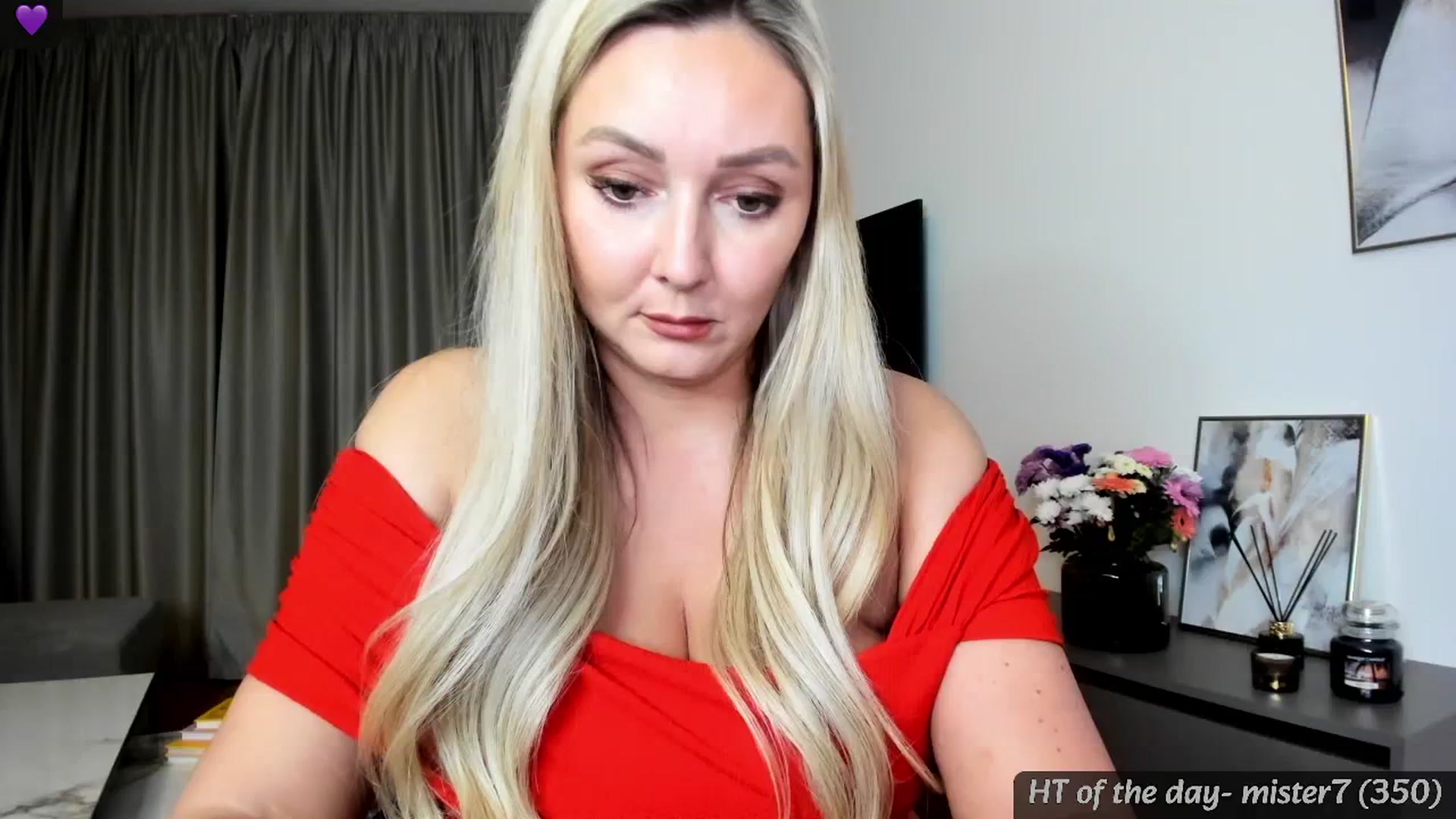 Gallery image thumbnail from Mi_Ha's myfreecams stream on, 06/20/2024, 21:14 image 17 of 20