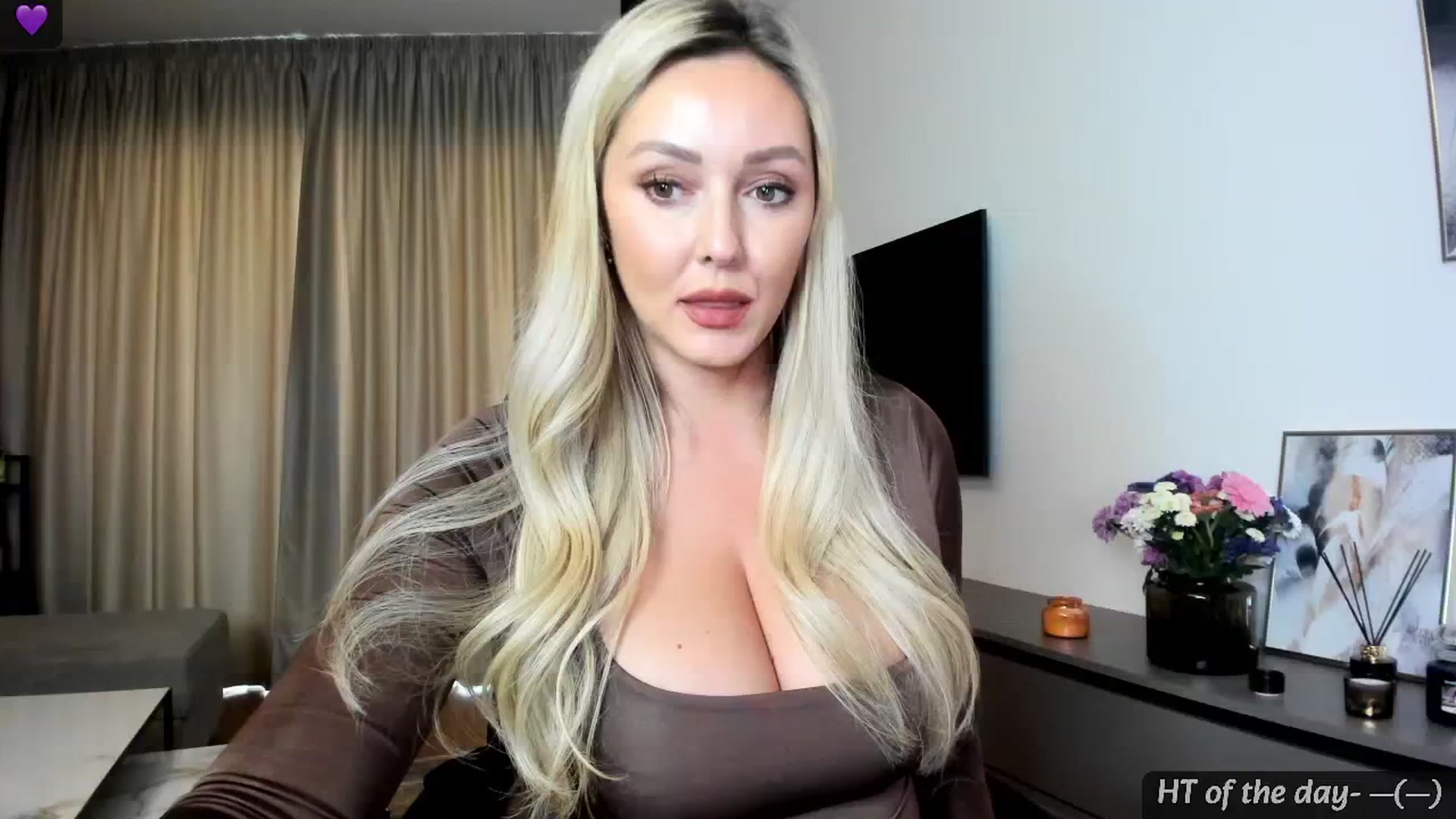 Gallery image thumbnail from Mi_Ha's myfreecams stream on, 06/23/2024, 14:59 image 1 of 20