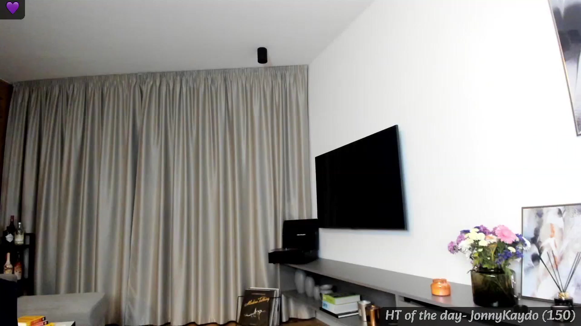 Gallery image thumbnail from Mi_Ha's myfreecams stream on, 06/25/2024, 21:37 image 8 of 20