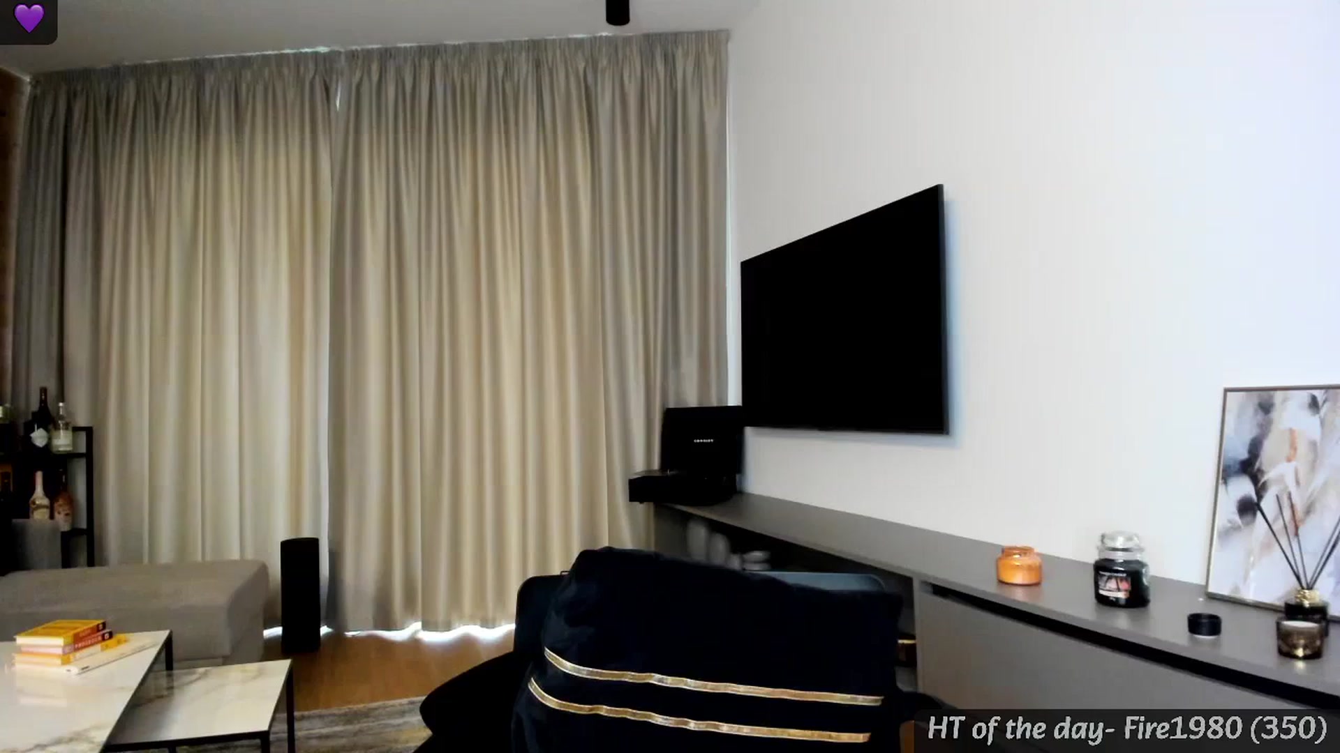 Gallery image thumbnail from Mi_Ha's myfreecams stream on, 07/04/2024, 14:34 image 19 of 20