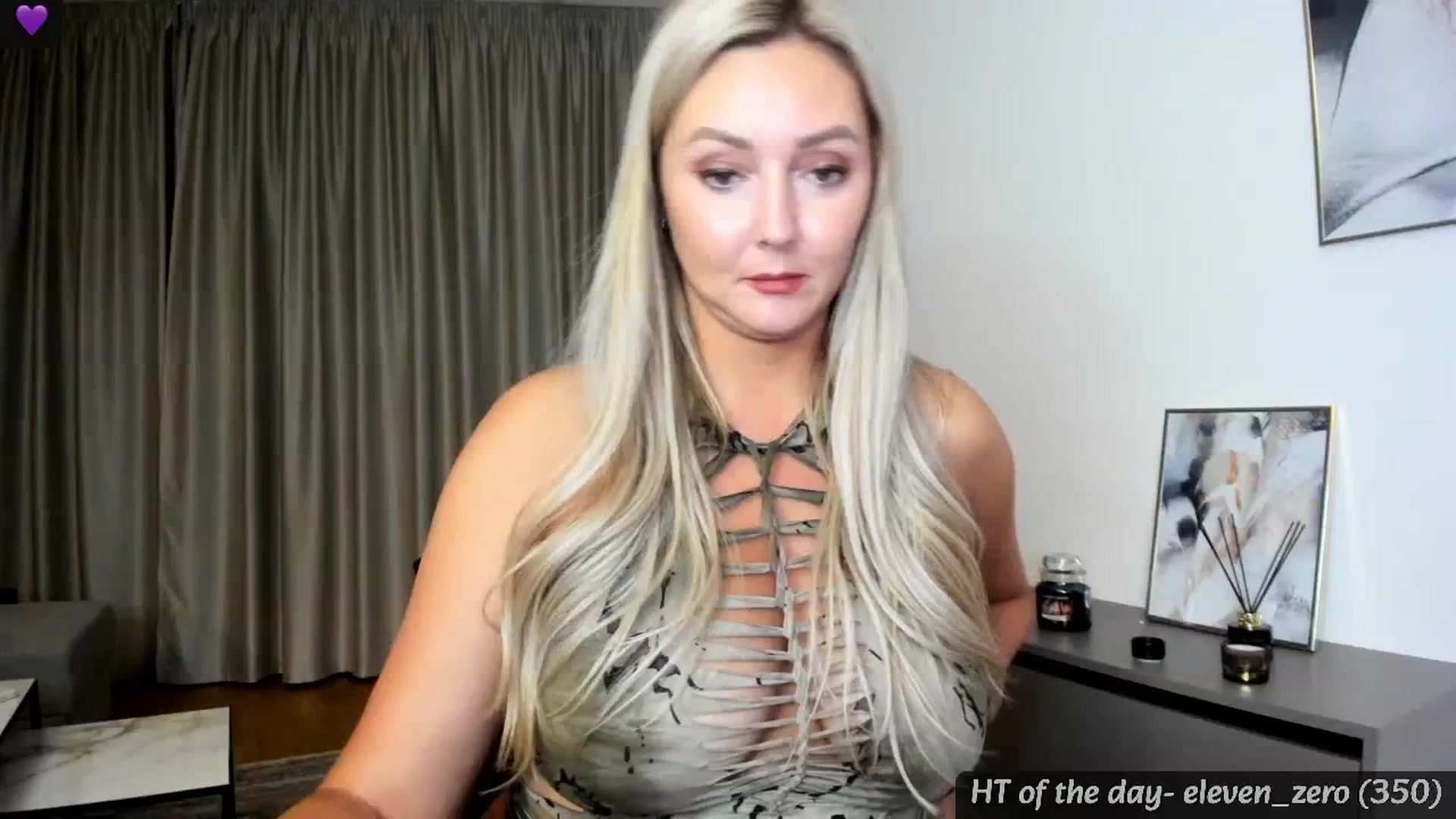 Gallery image thumbnail from Mi_Ha's myfreecams stream on, 07/08/2024, 21:56 image 6 of 20