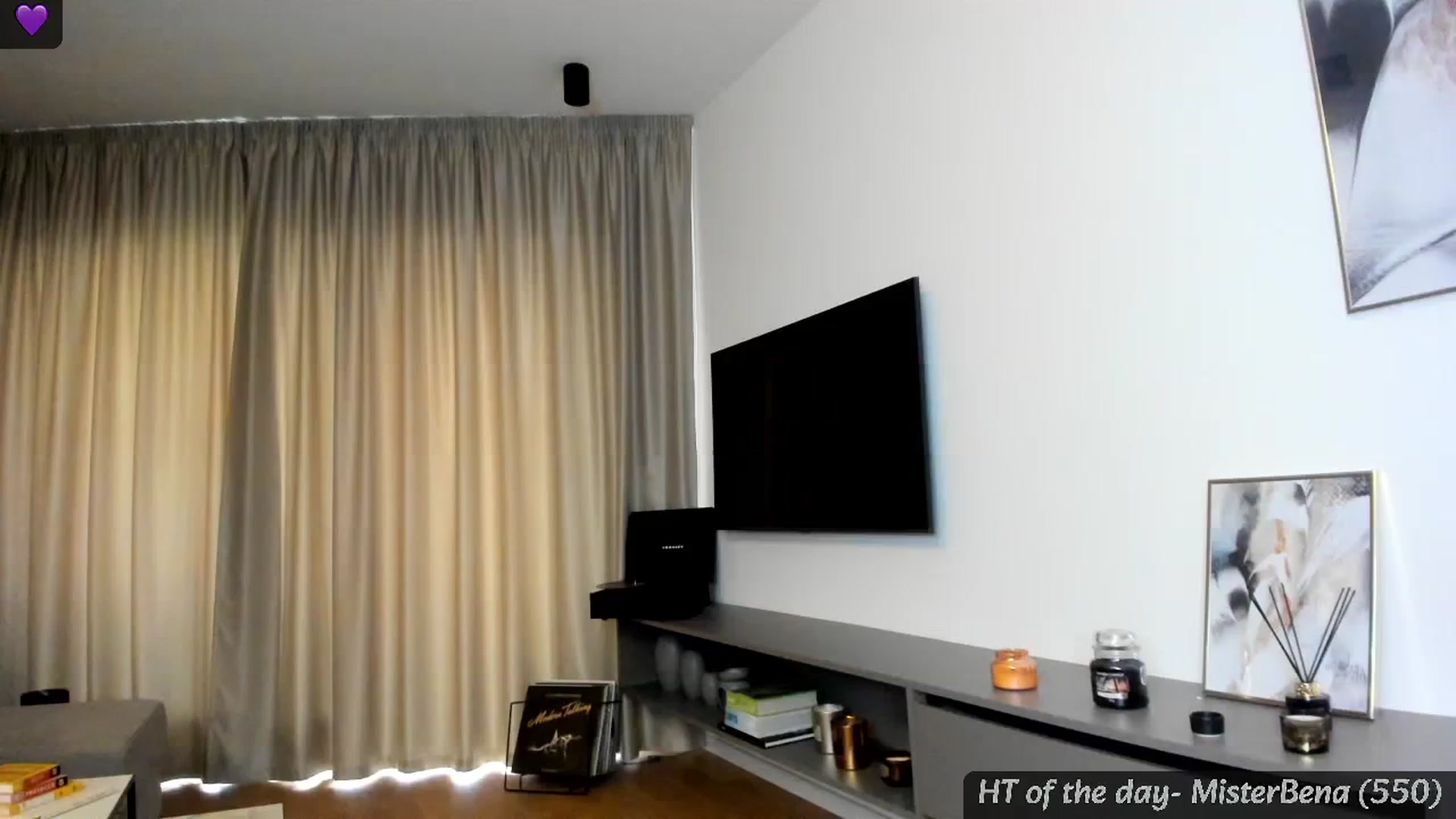 Gallery image thumbnail from Mi_Ha's myfreecams stream on, 07/18/2024, 16:51 image 18 of 20