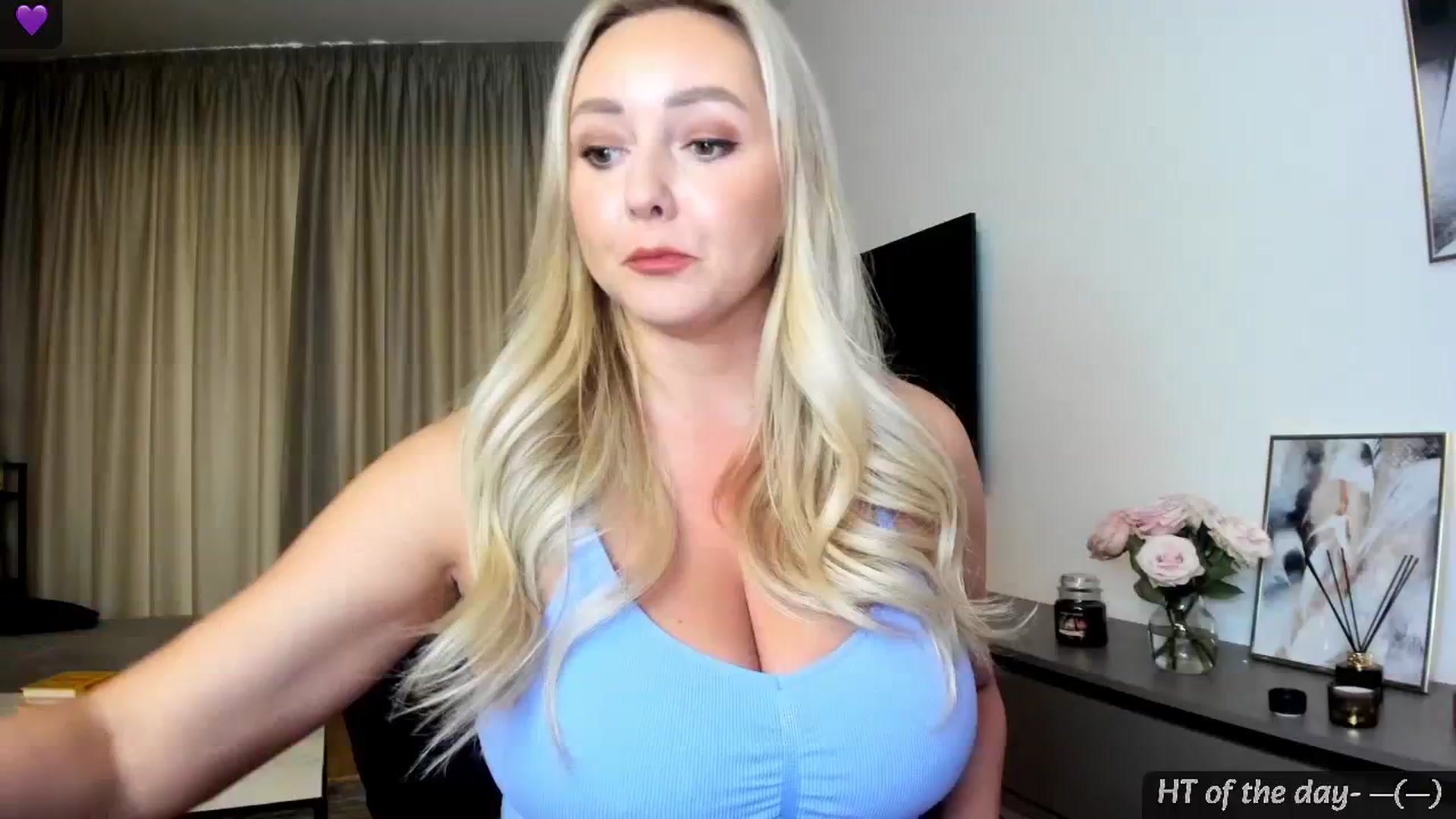 Gallery image thumbnail from Mi_Ha's myfreecams stream on, 07/20/2024, 12:58 image 9 of 20
