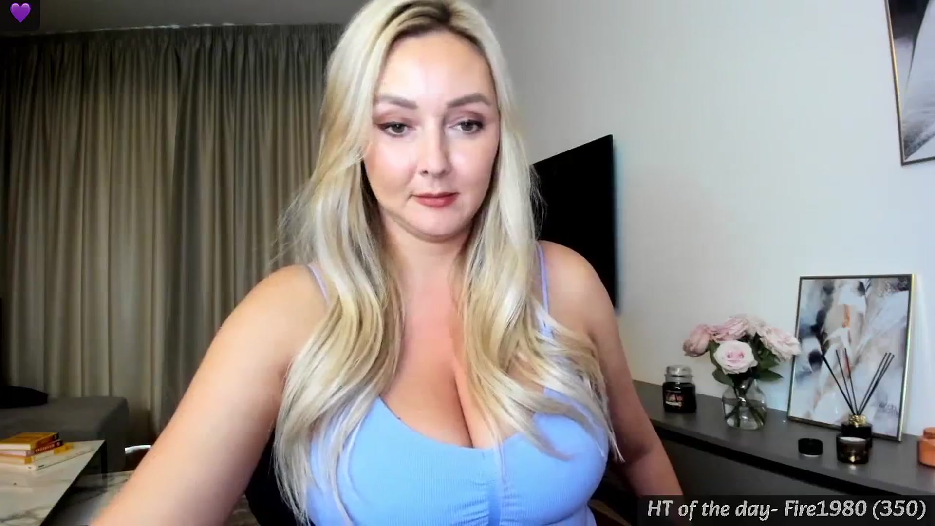 Gallery image thumbnail from Mi_Ha's myfreecams stream on, 07/20/2024, 14:18 image 11 of 20