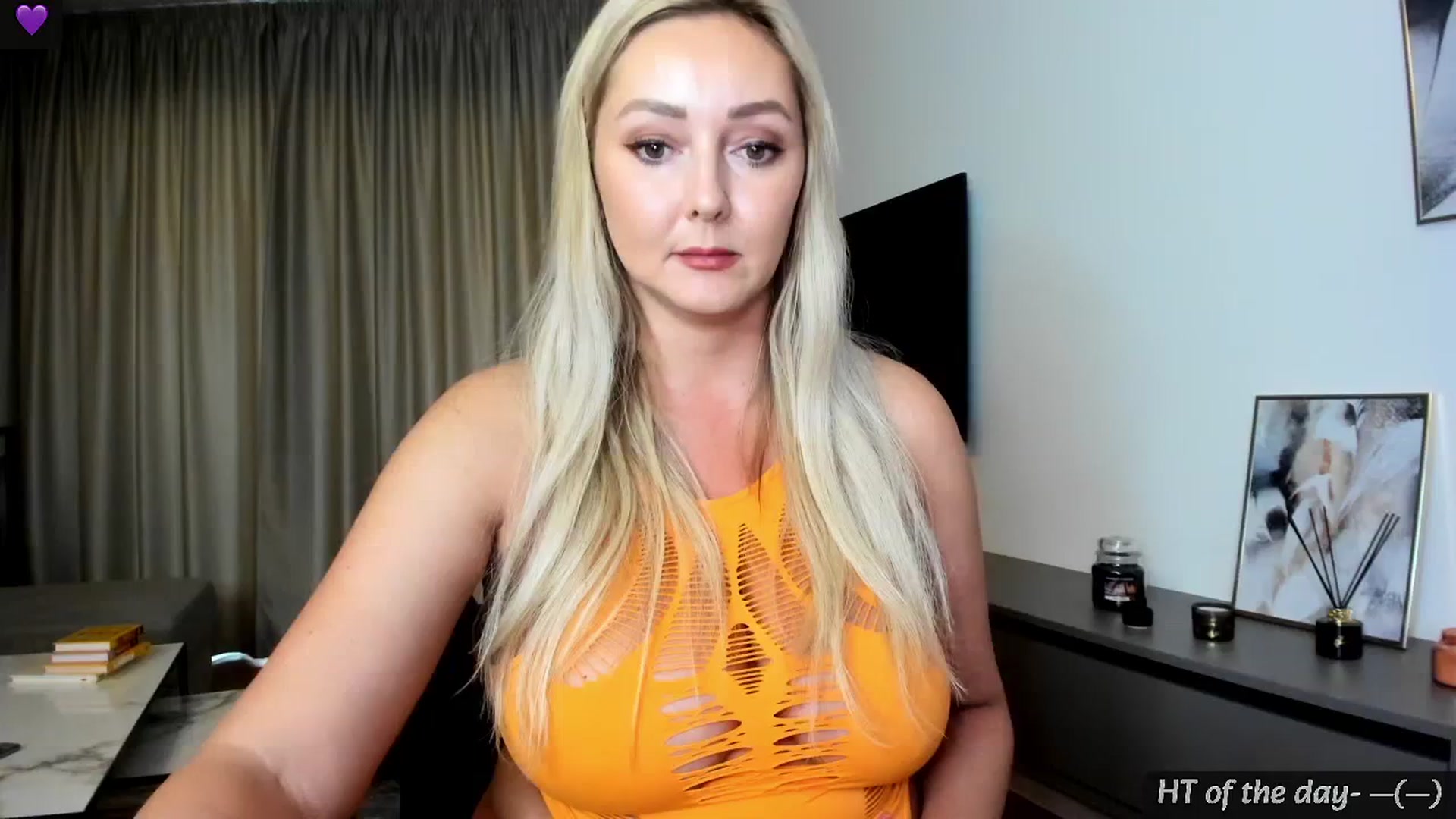 Gallery image thumbnail from Mi_Ha's myfreecams stream on, 07/28/2024, 15:26 image 4 of 20