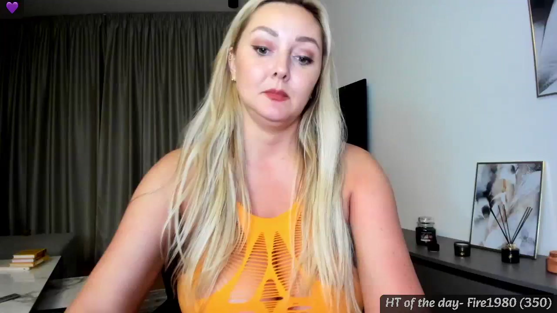 Gallery image thumbnail from Mi_Ha's myfreecams stream on, 07/28/2024, 22:01 image 6 of 20