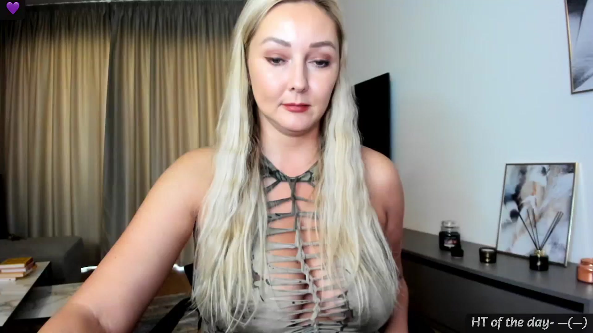 Gallery image thumbnail from Mi_Ha's myfreecams stream on, 07/29/2024, 15:47 image 1 of 20