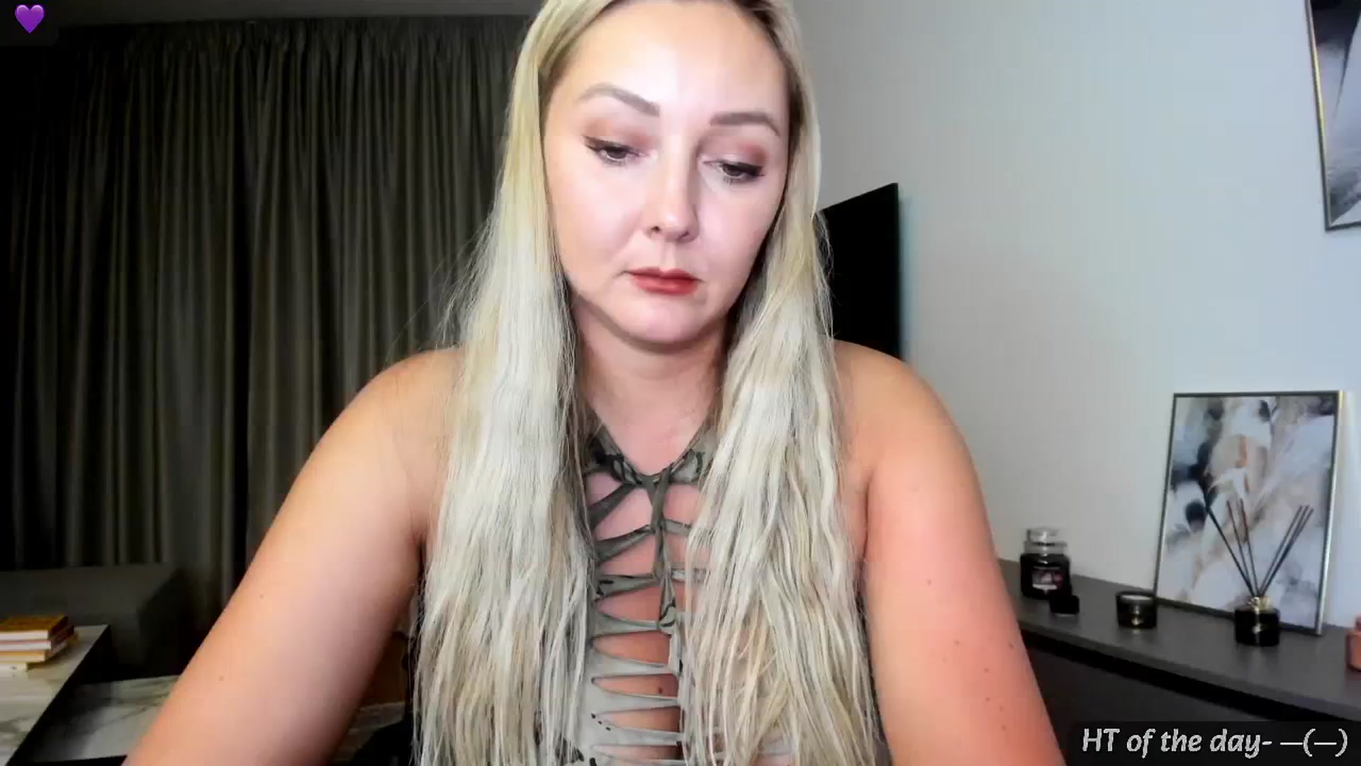 Gallery image thumbnail from Mi_Ha's myfreecams stream on, 07/29/2024, 21:14 image 5 of 20