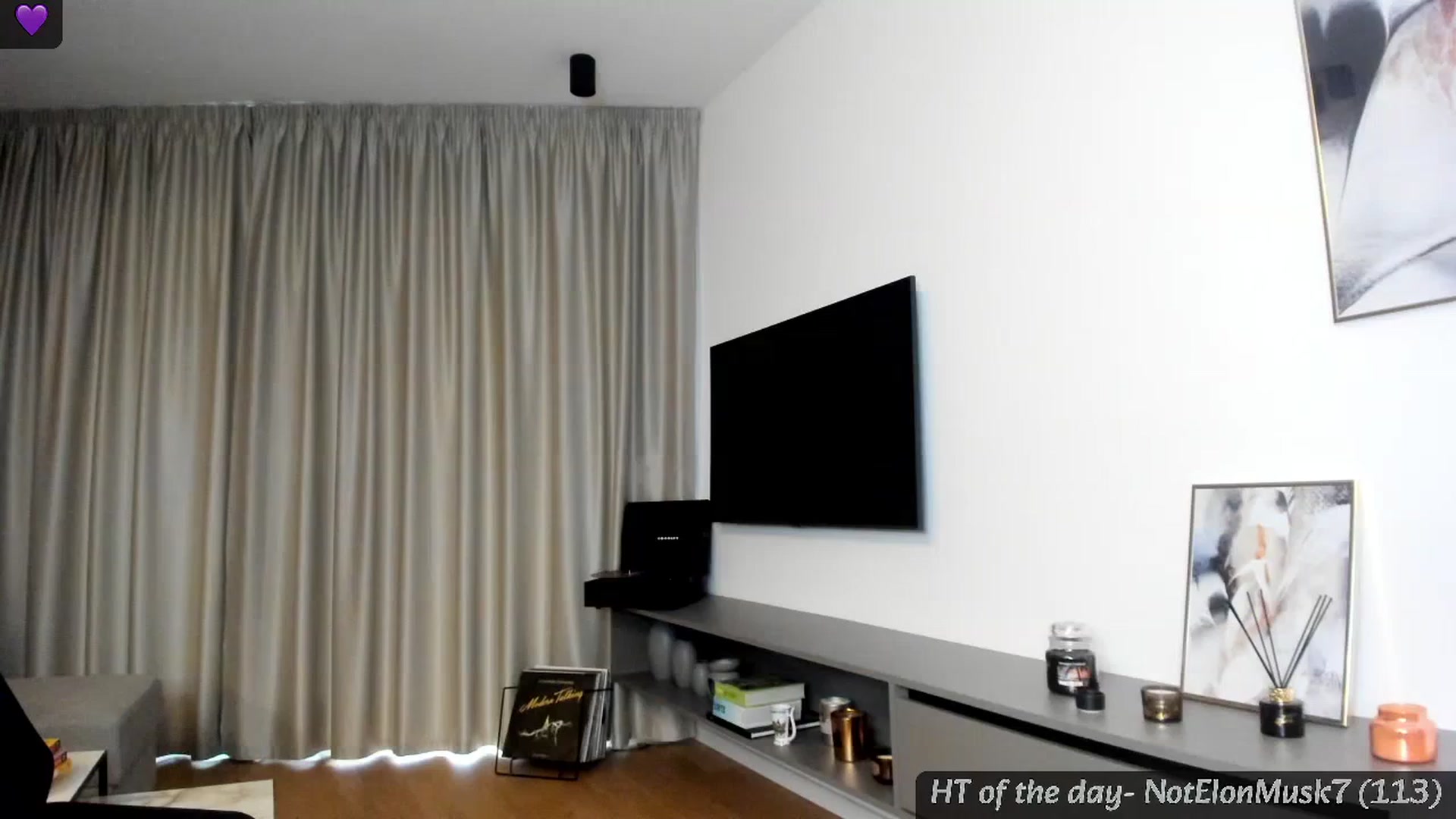 Gallery image thumbnail from Mi_Ha's myfreecams stream on, 08/02/2024, 16:28 image 10 of 20